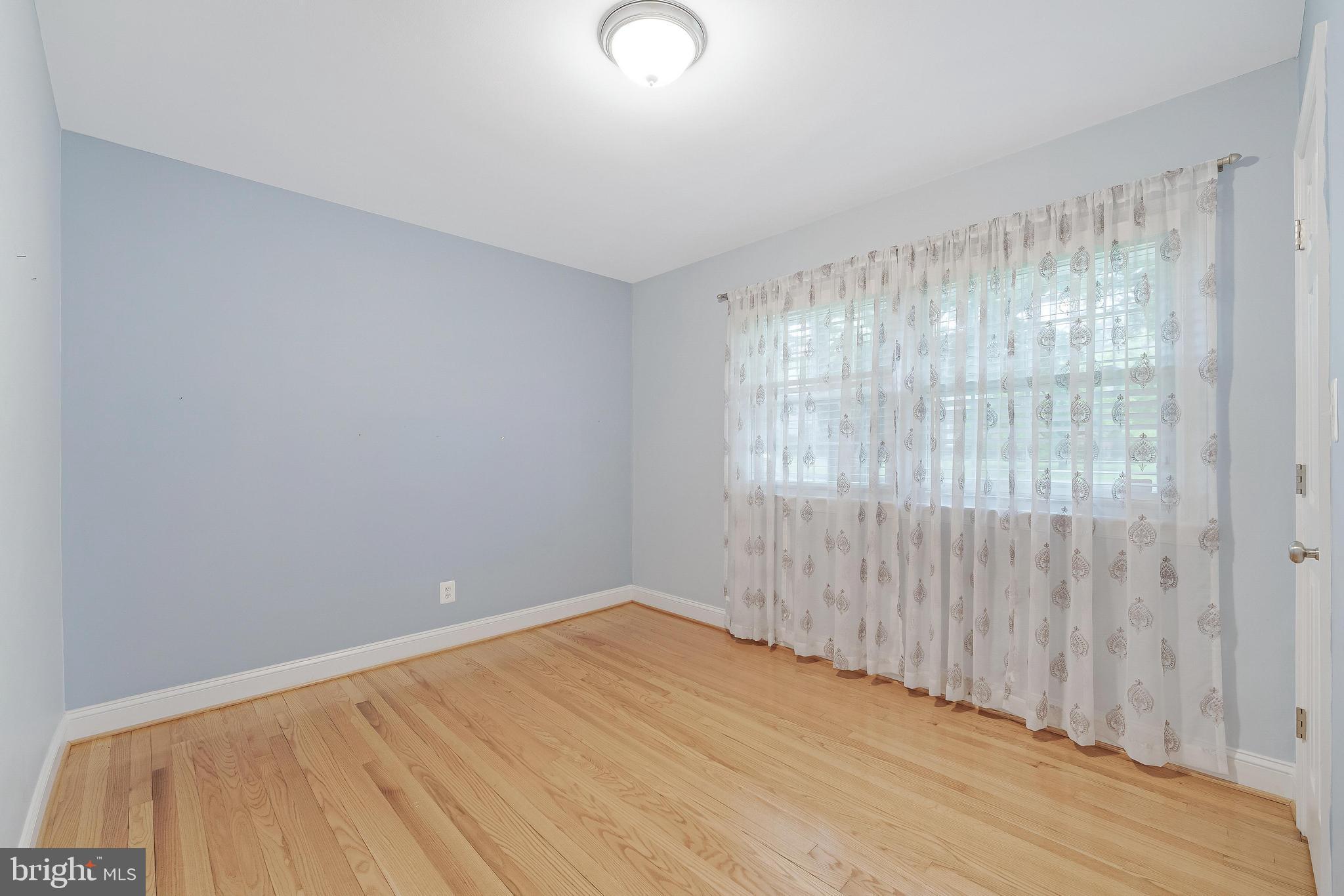 SALONA VILLAGE - Residential