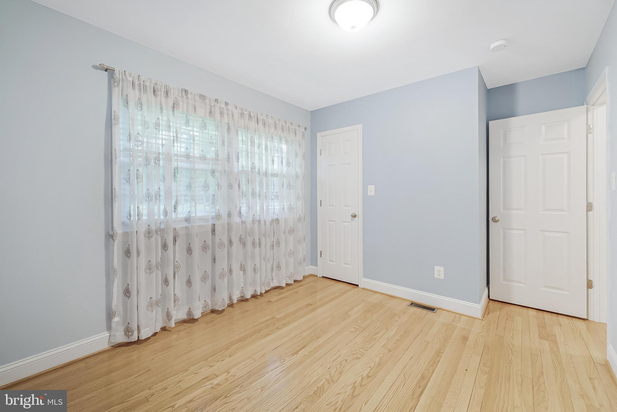 SALONA VILLAGE - Residential