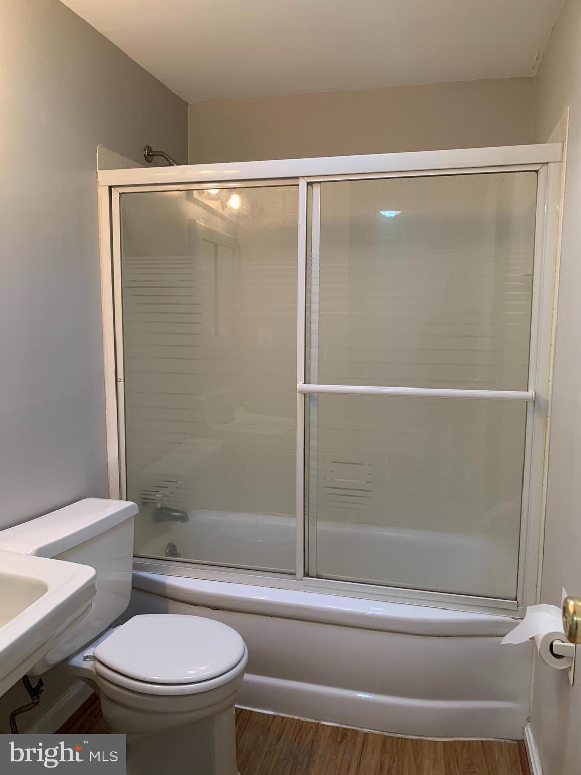 COLGATE - Residential Lease