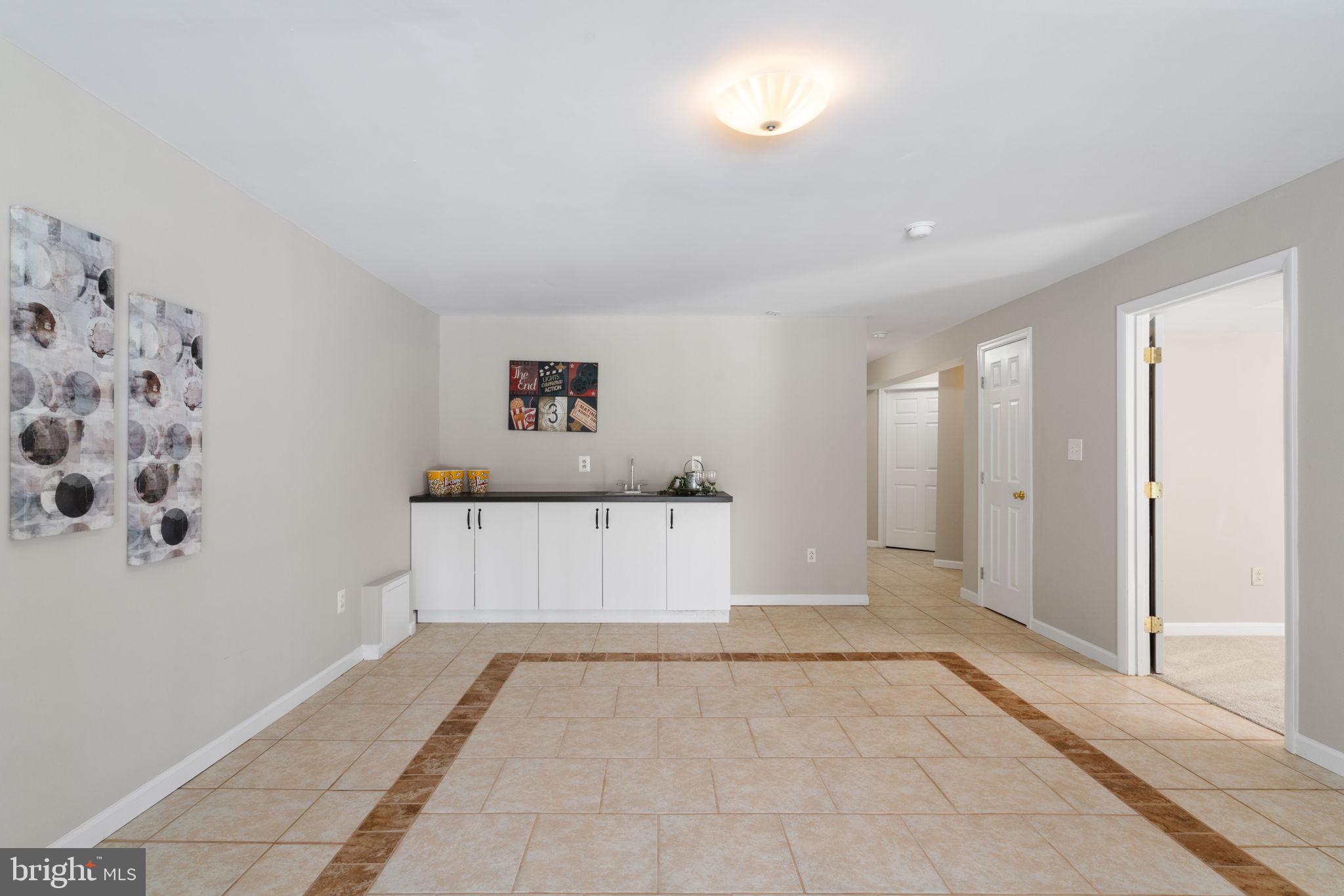 WINDING CREEK ESTATES - Residential