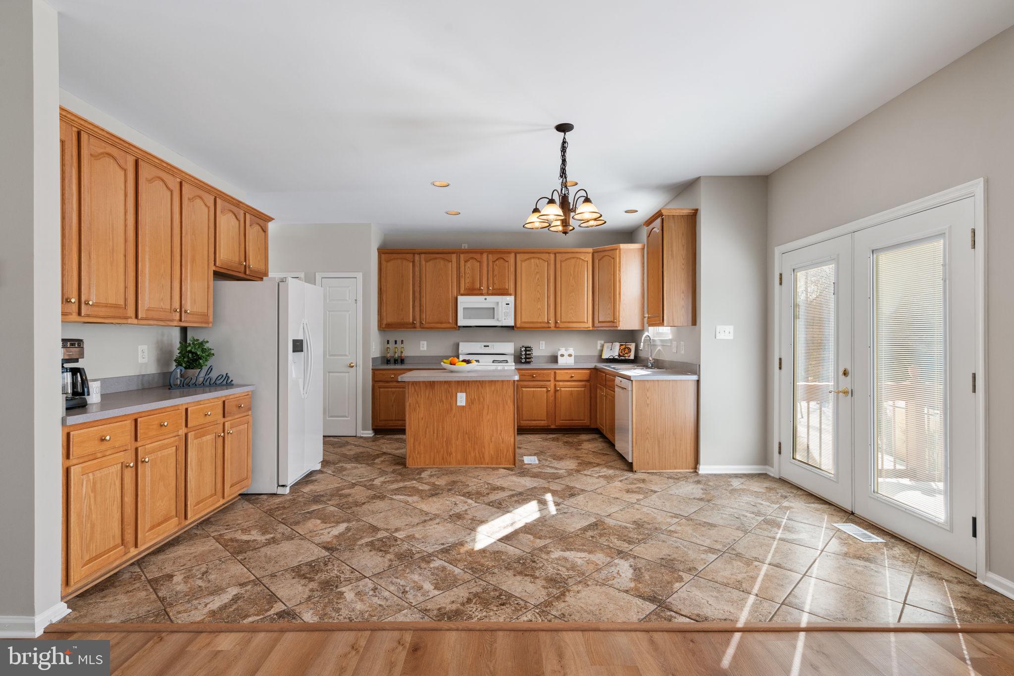 WINDING CREEK ESTATES - Residential