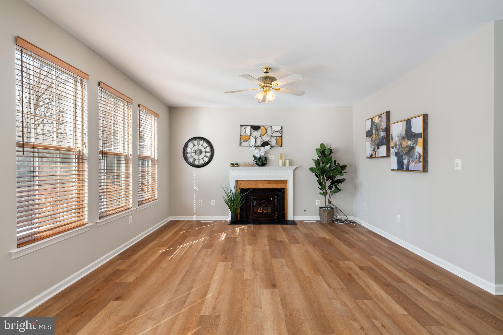 WINDING CREEK ESTATES - Residential