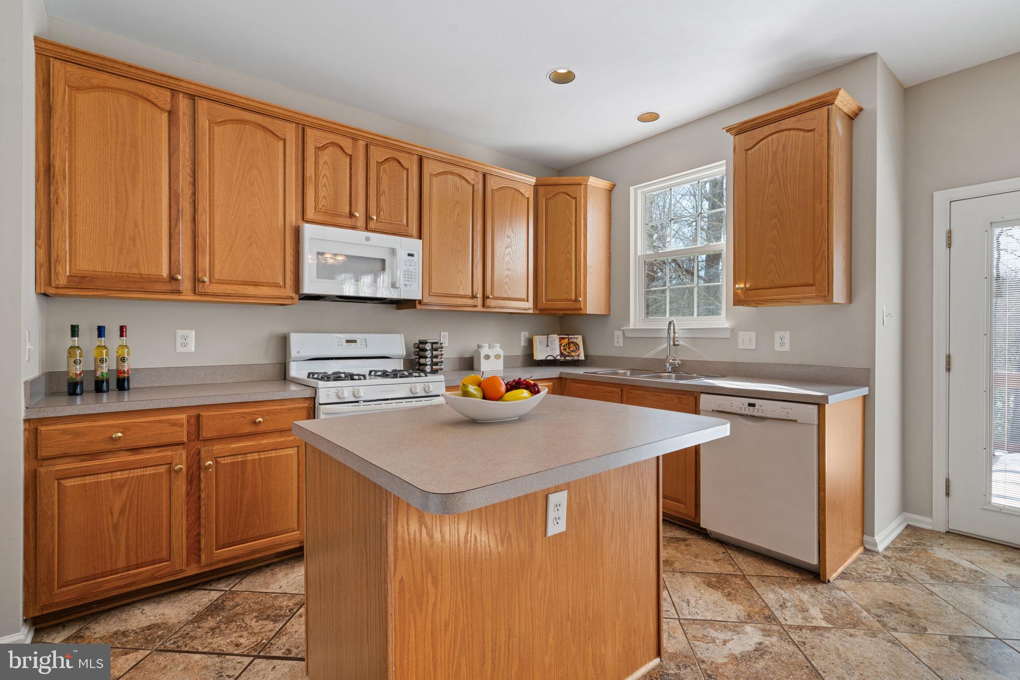 WINDING CREEK ESTATES - Residential