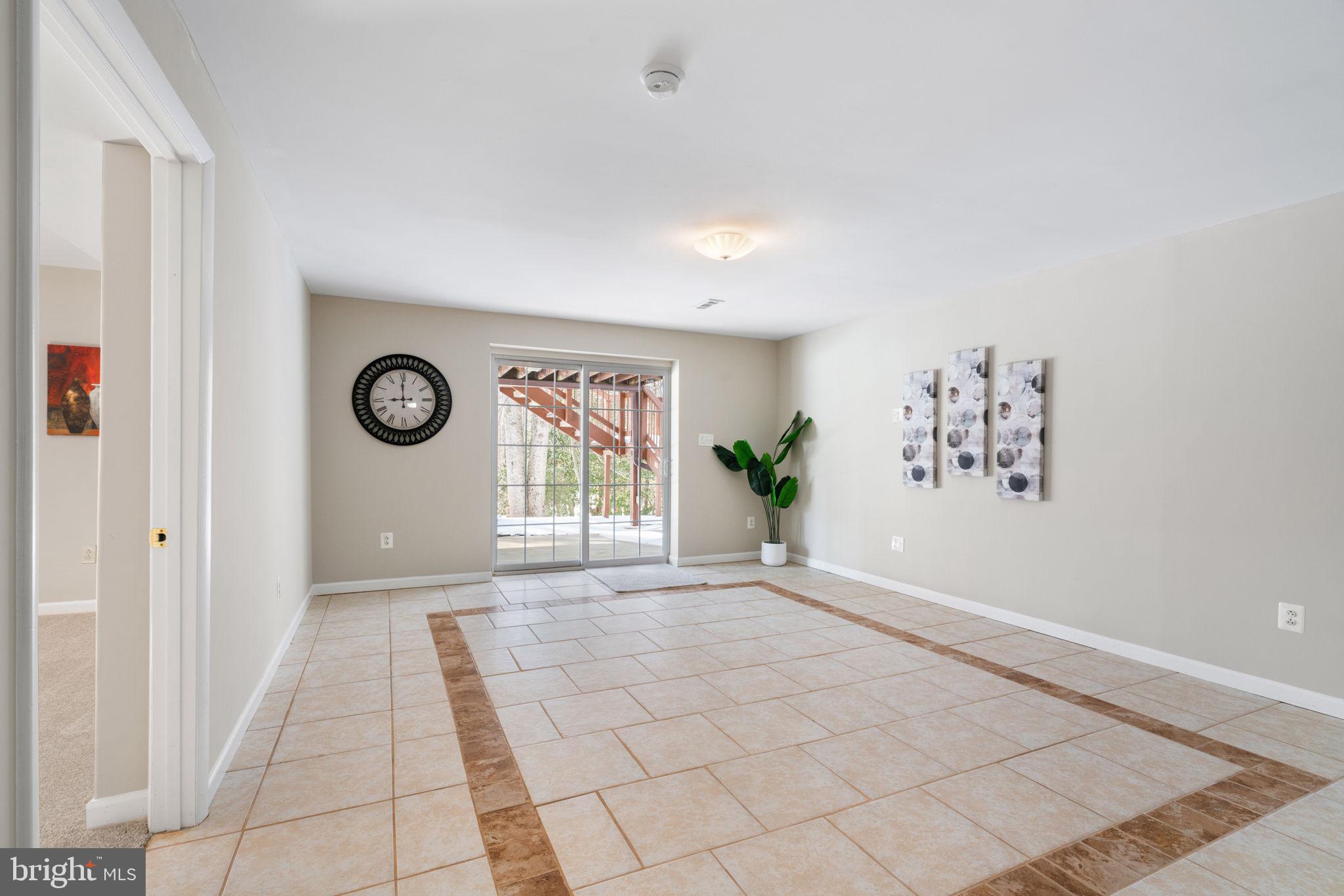 WINDING CREEK ESTATES - Residential