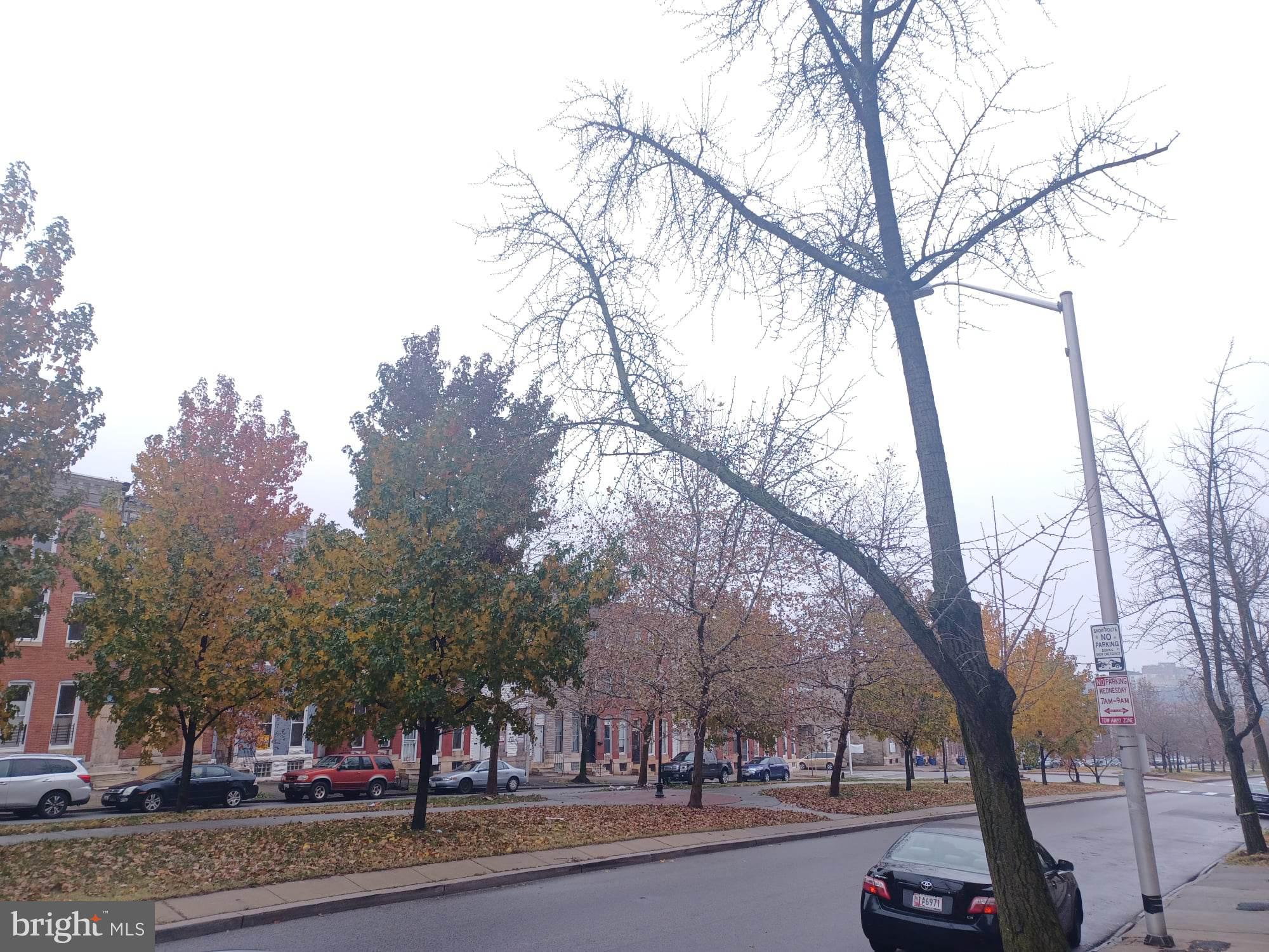 BROADWAY EAST - Residential