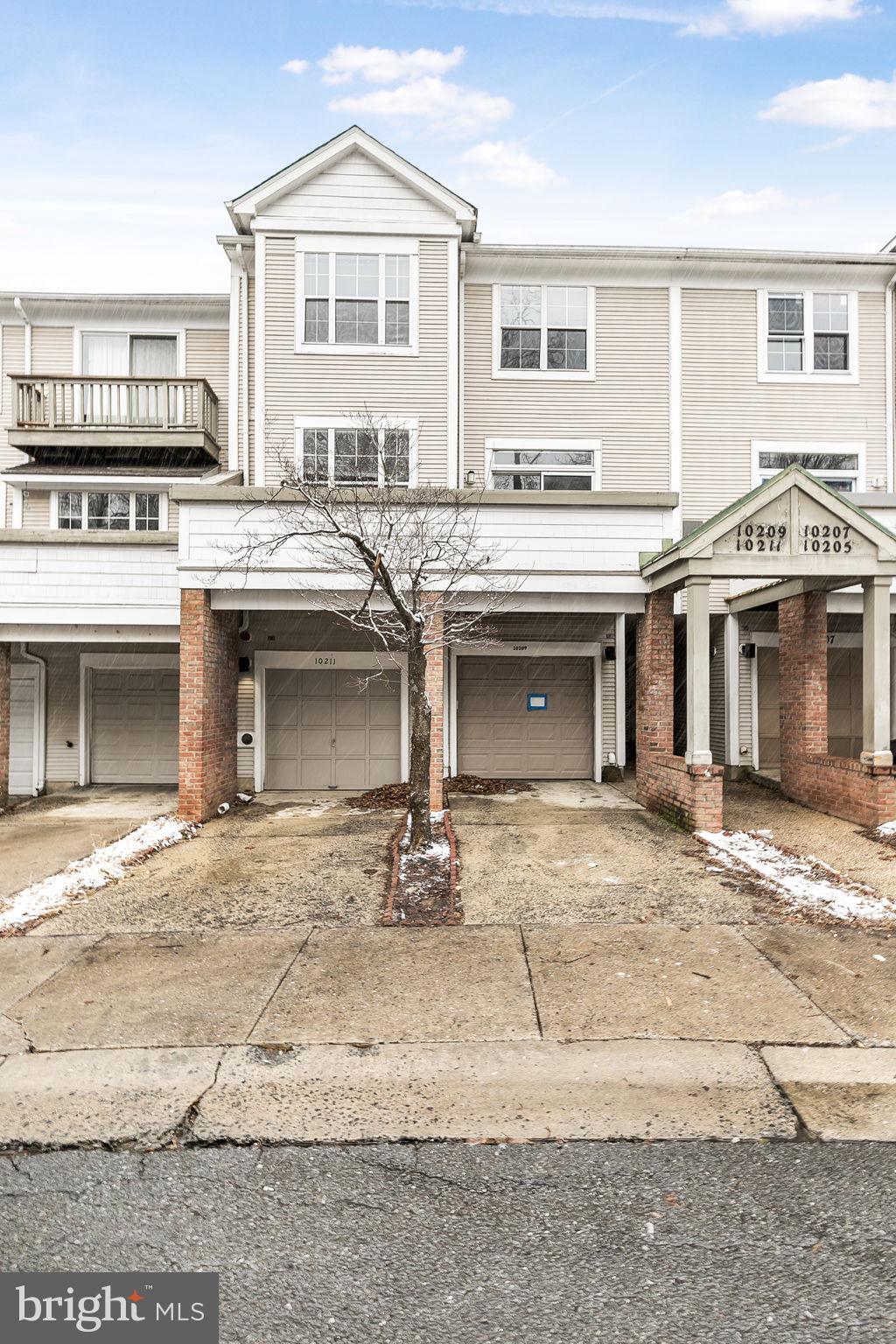 FOREST BROOKE - Residential