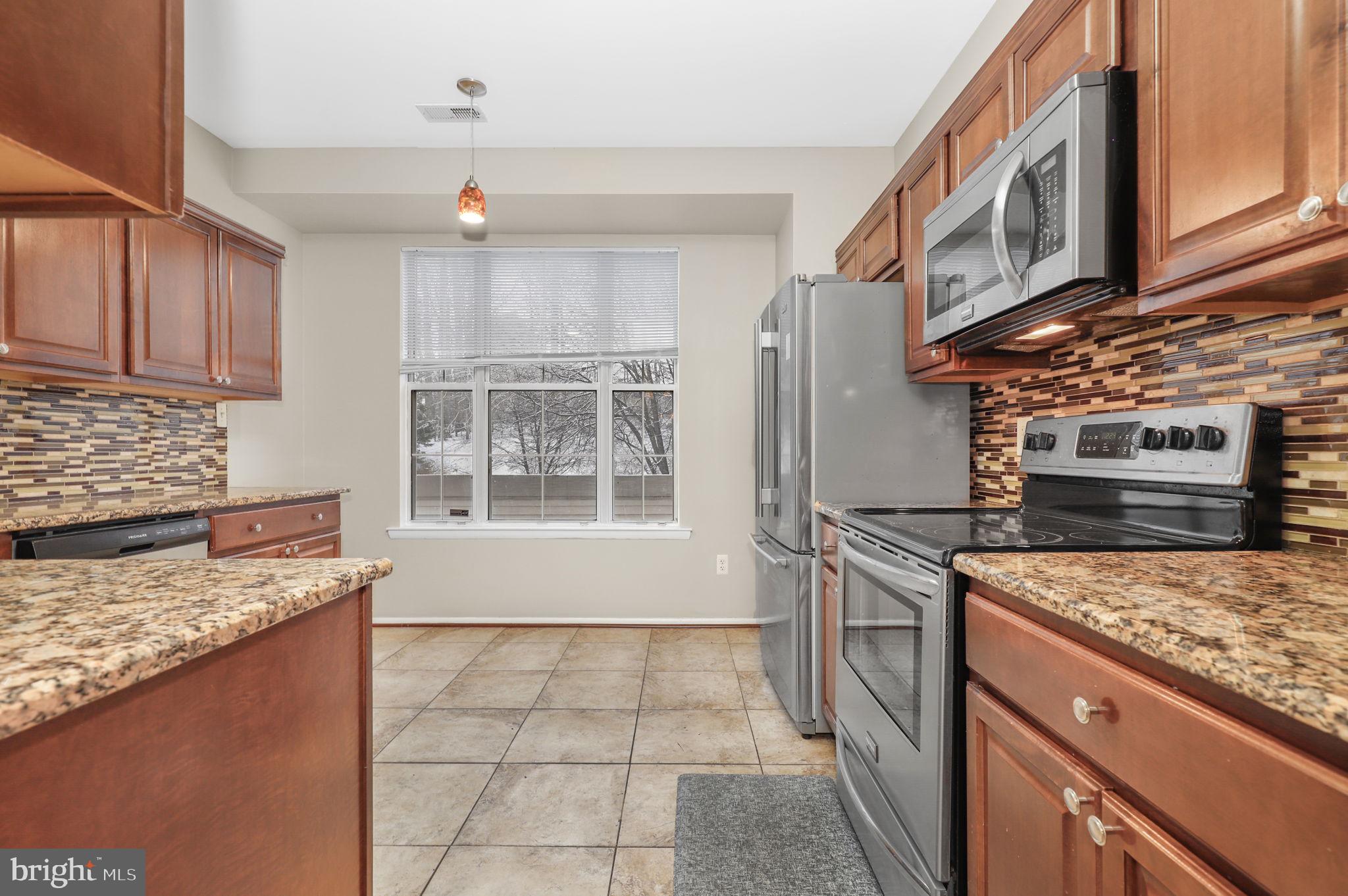 FOREST BROOKE - Residential