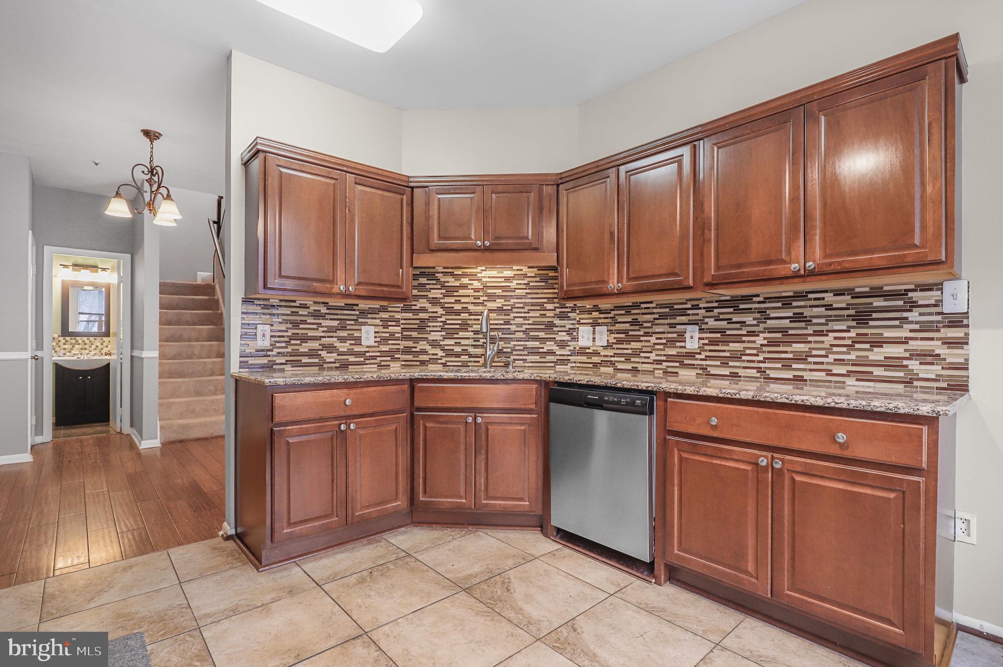 FOREST BROOKE - Residential