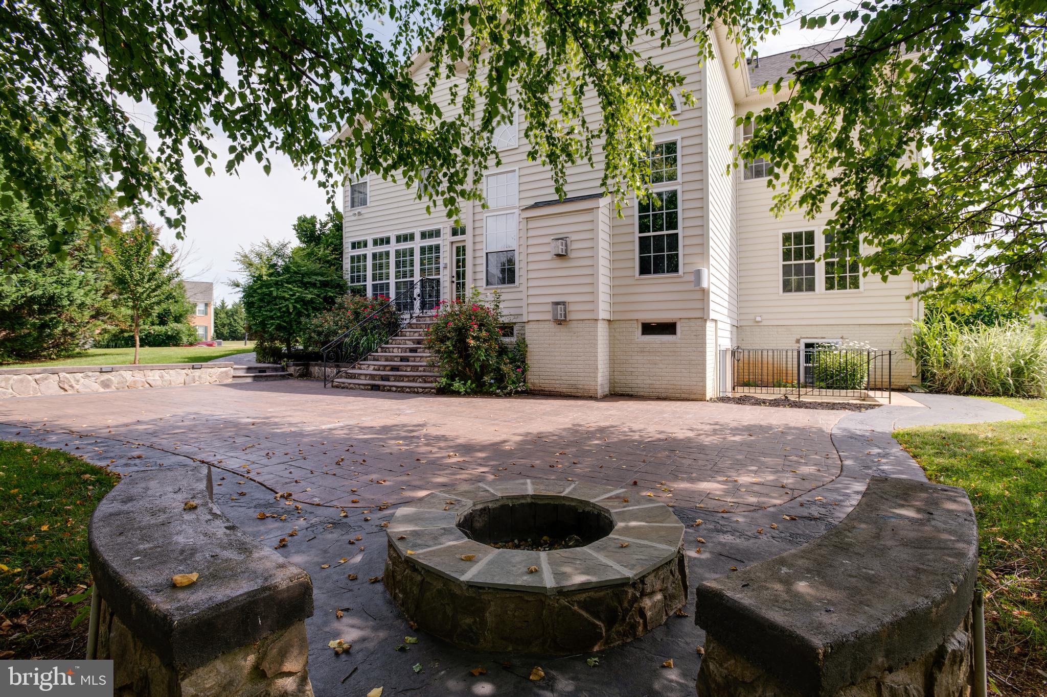 BROOKSIDE - Residential