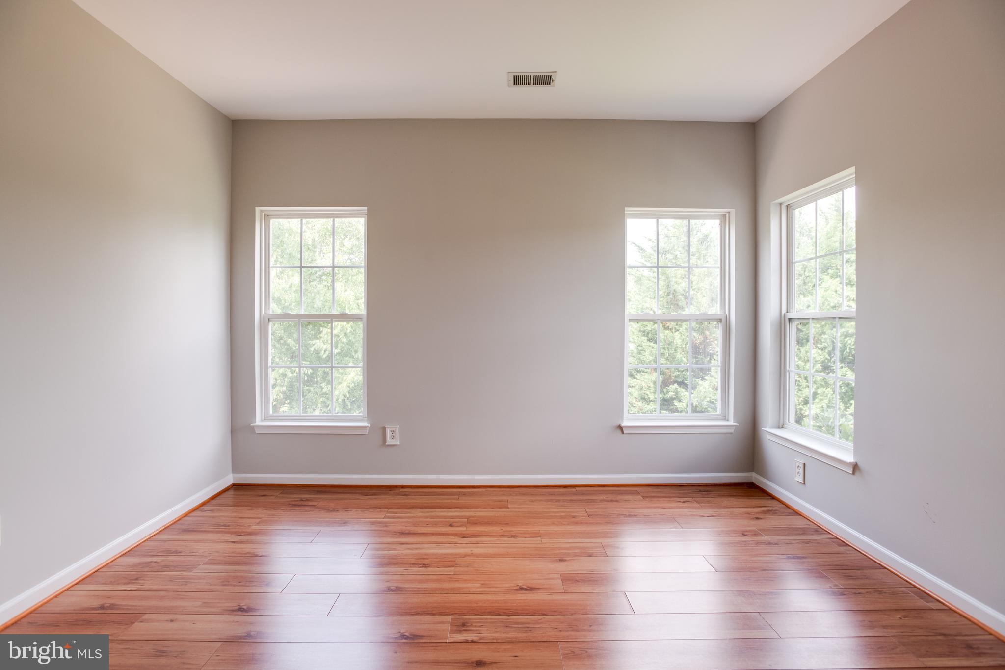 BROOKSIDE - Residential