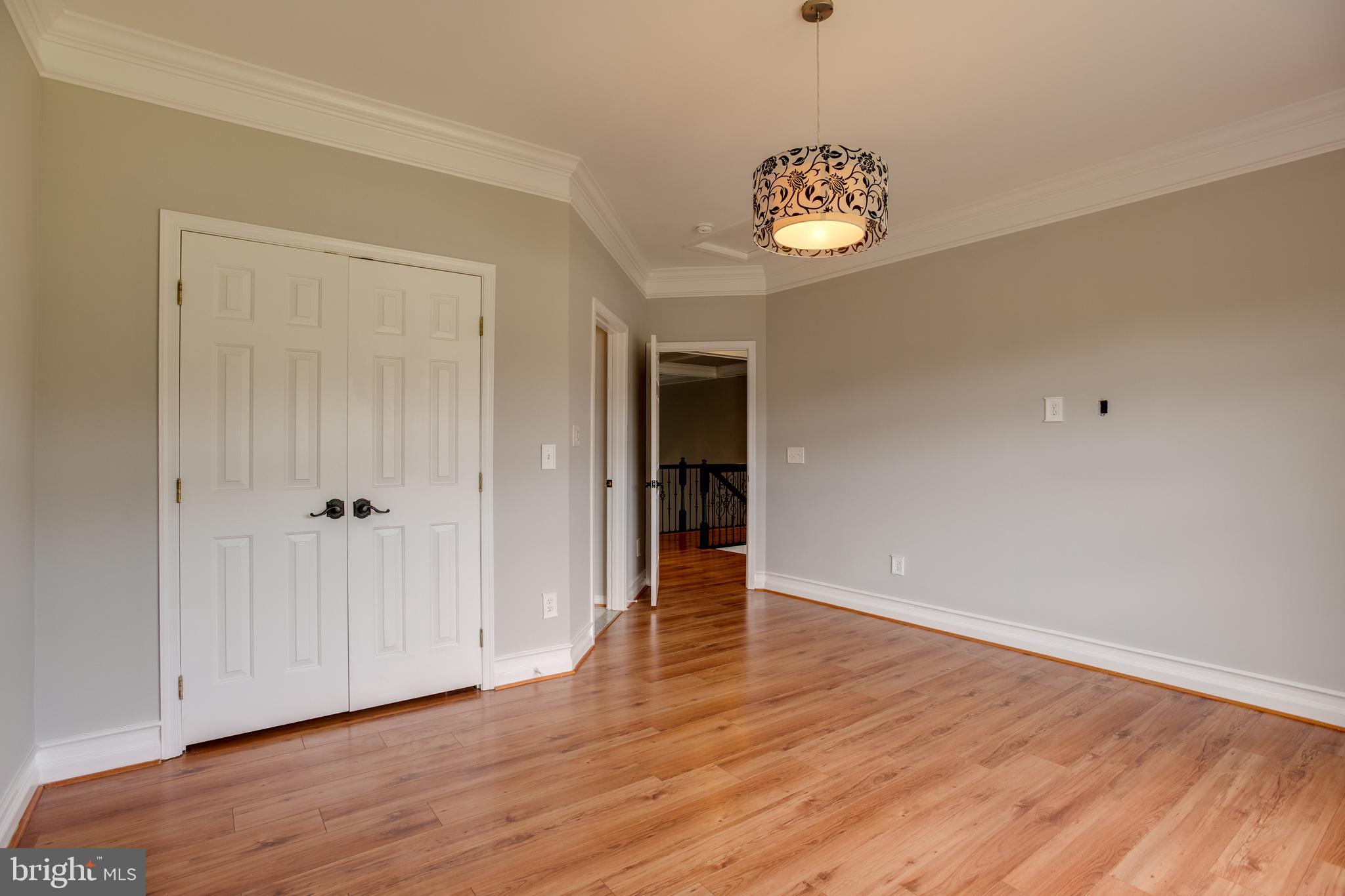 BROOKSIDE - Residential