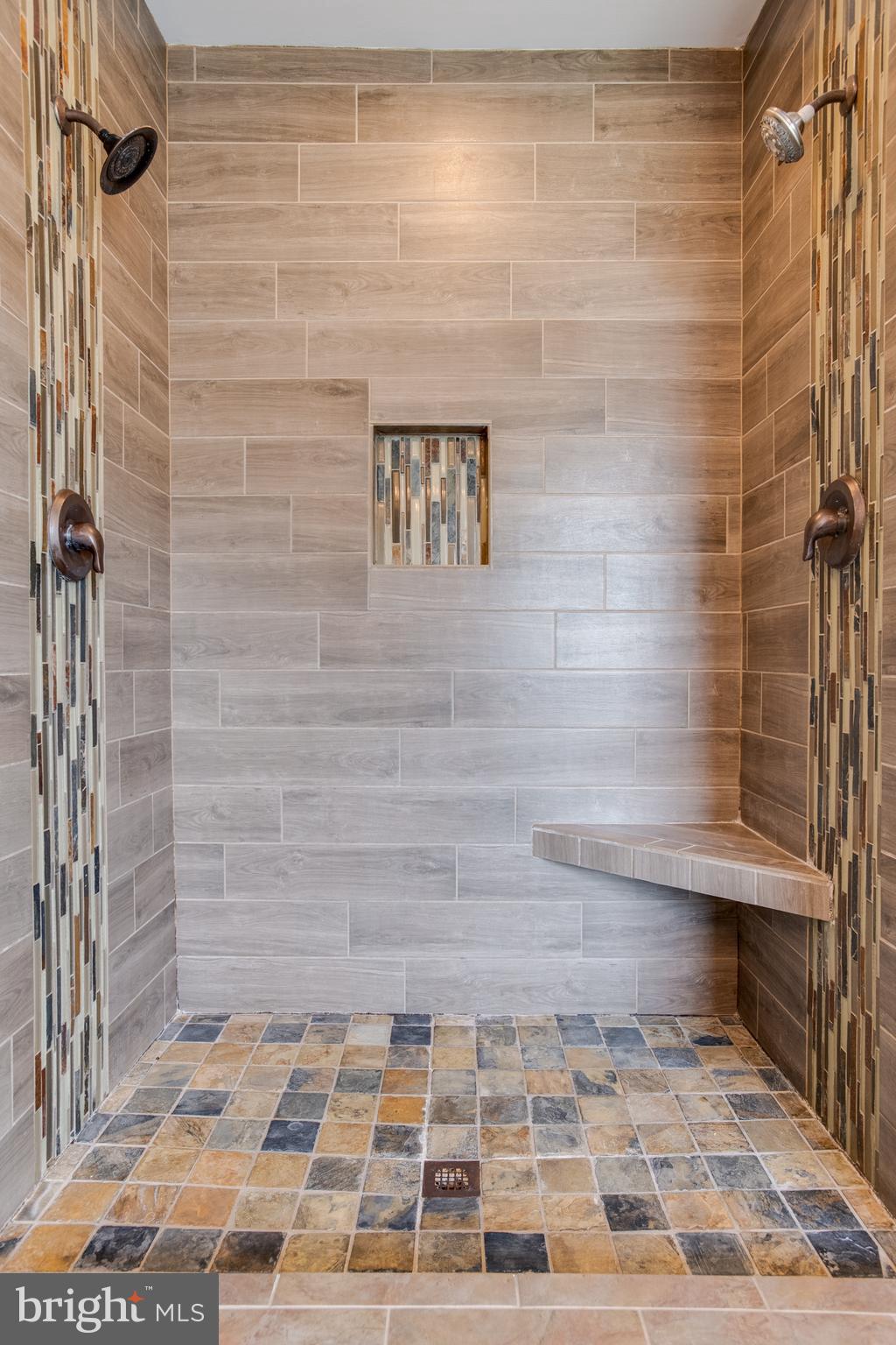 BROOKSIDE - Residential