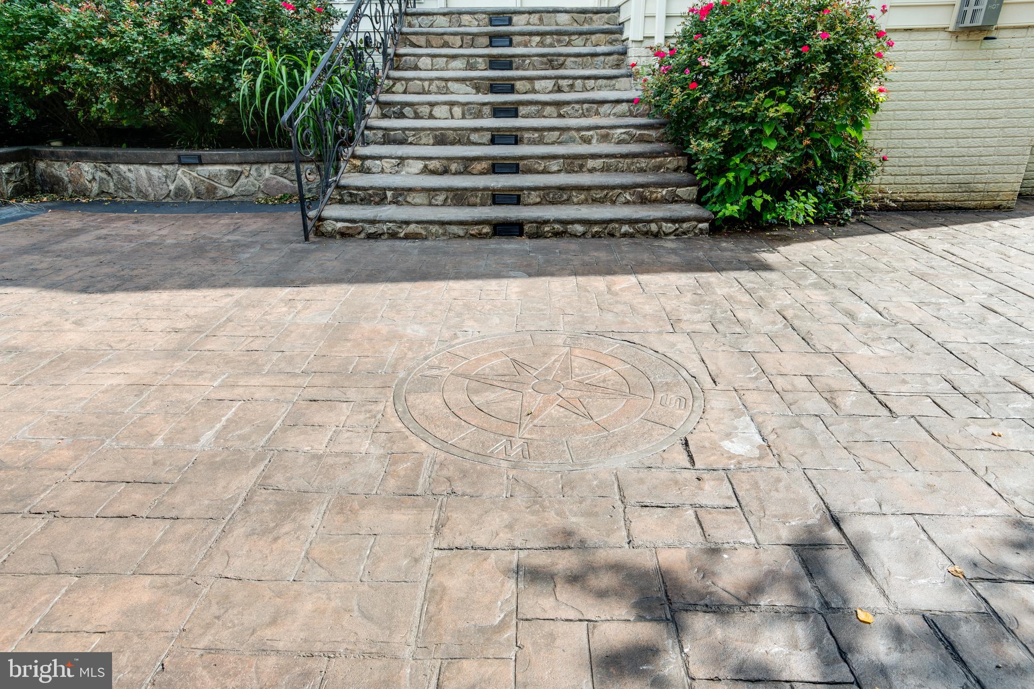 BROOKSIDE - Residential