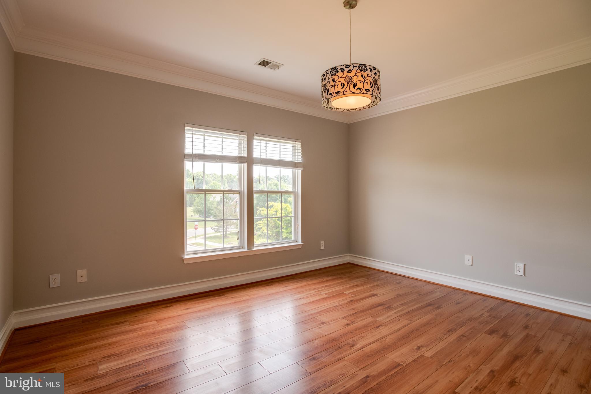 BROOKSIDE - Residential