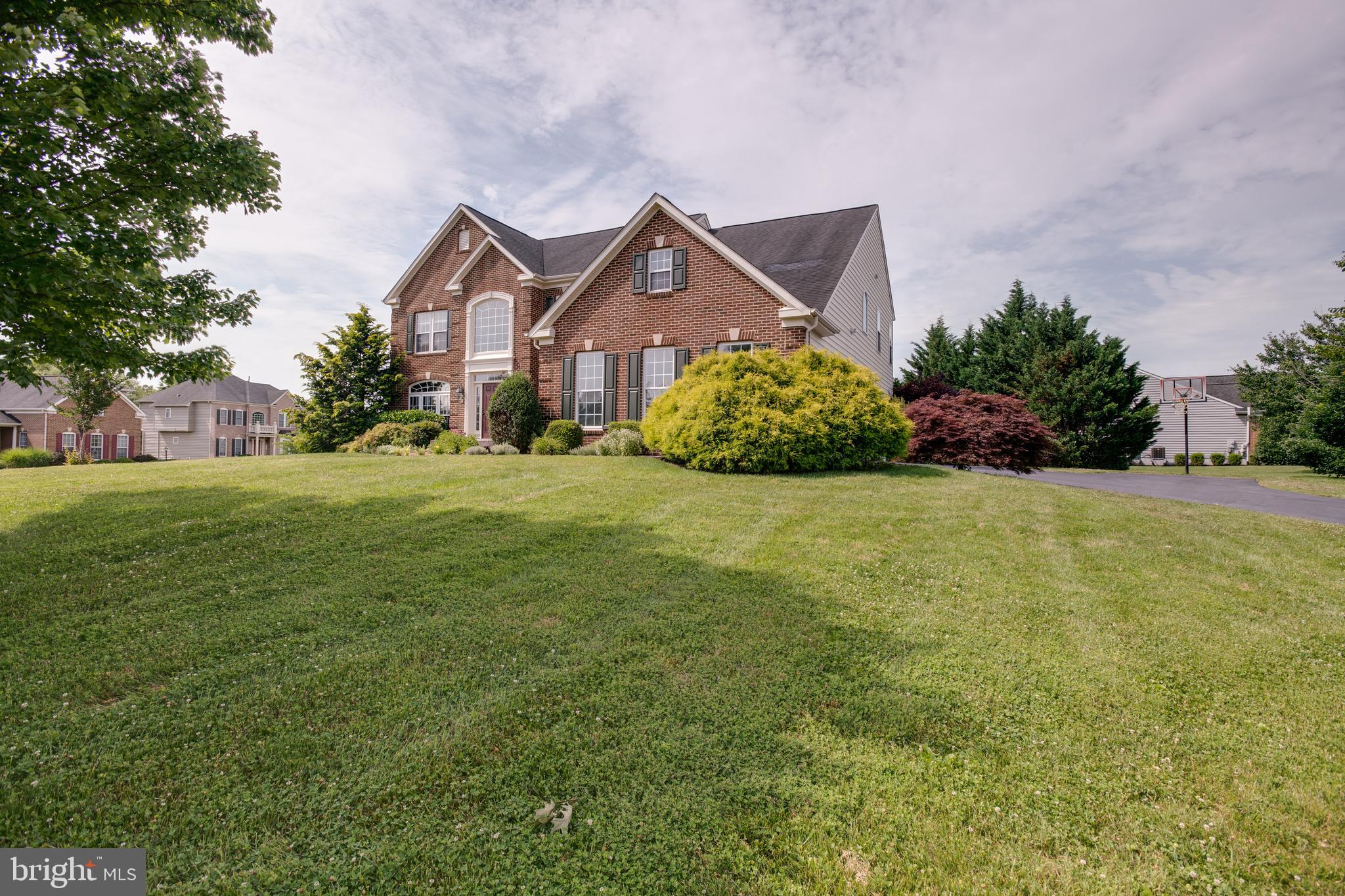 BROOKSIDE - Residential