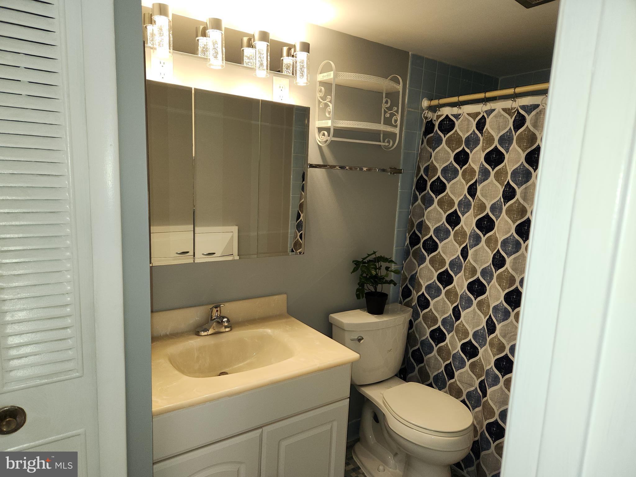 GLENWAYE GARDENS - Residential