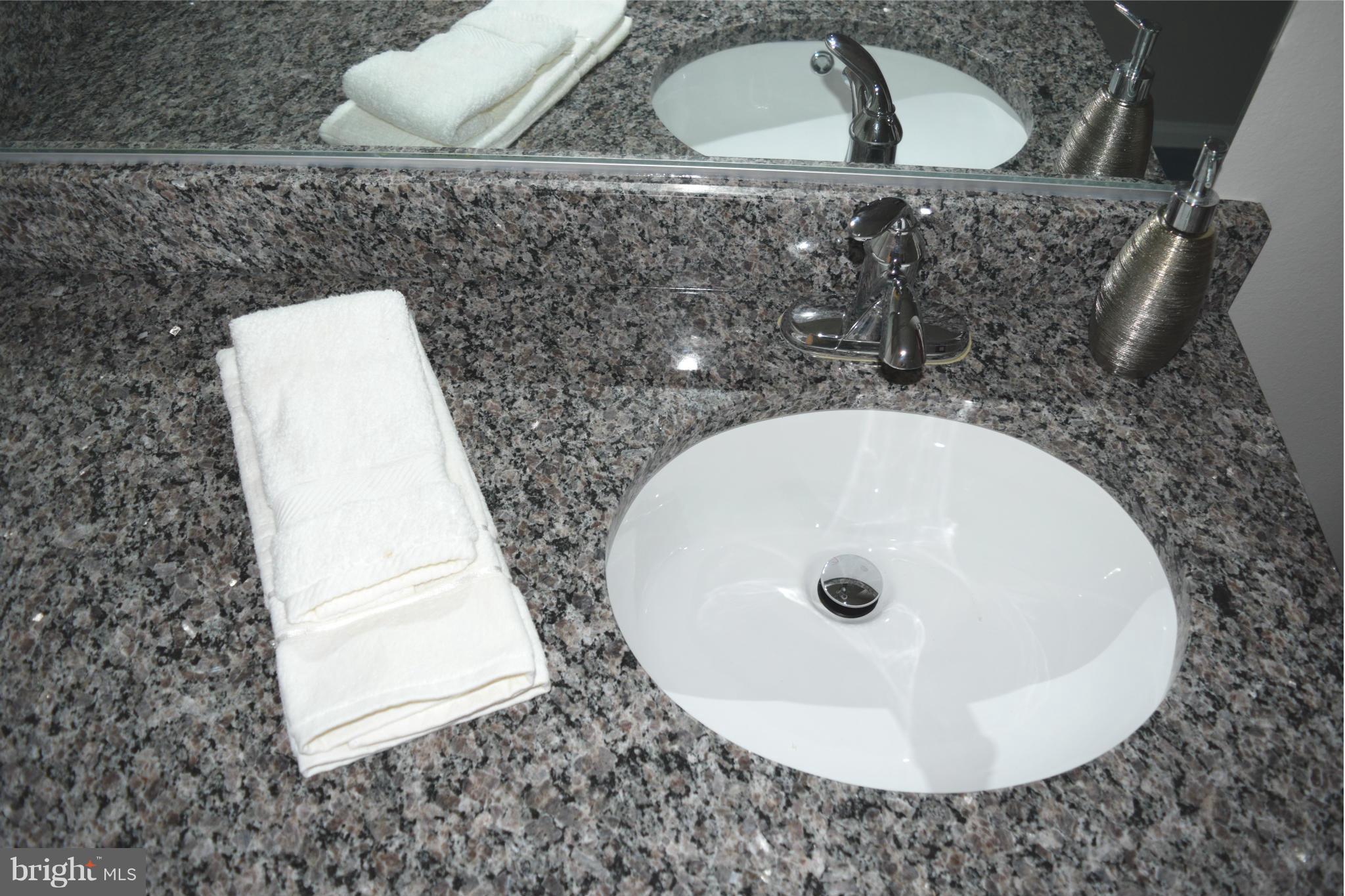 GATES OF MCLEAN - Residential