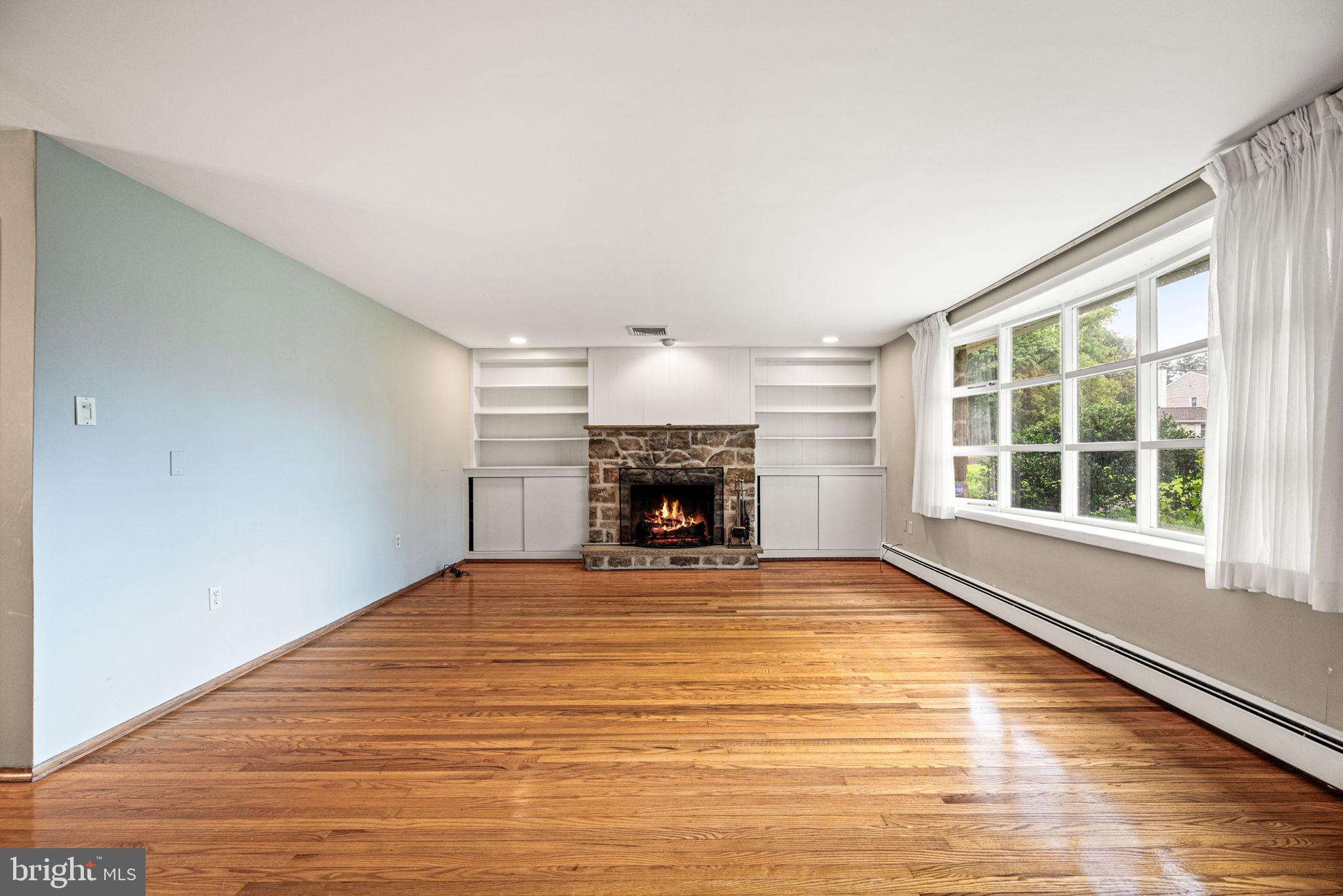 HOLLAND FARMS - Residential