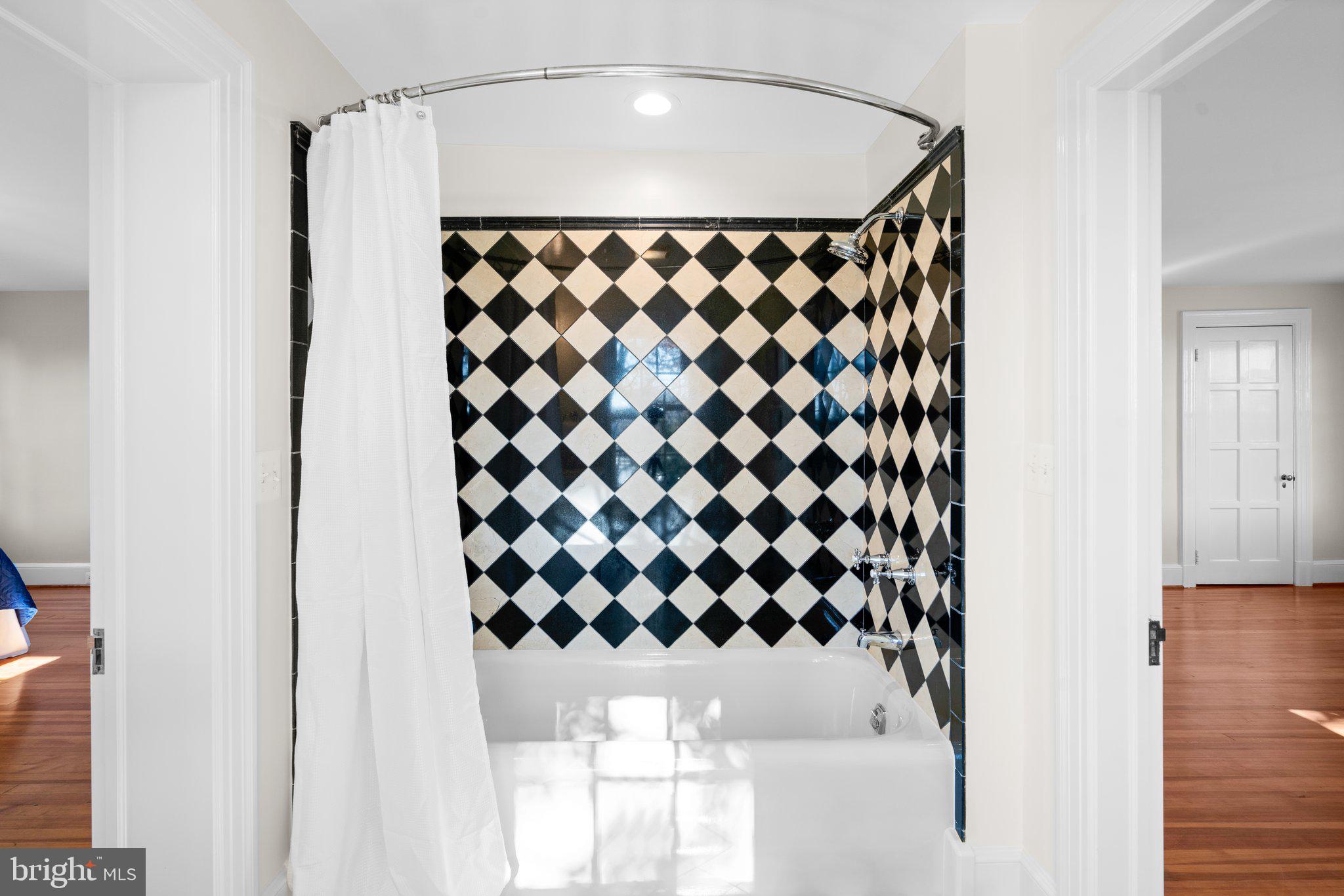 CATONSVILLE - Residential