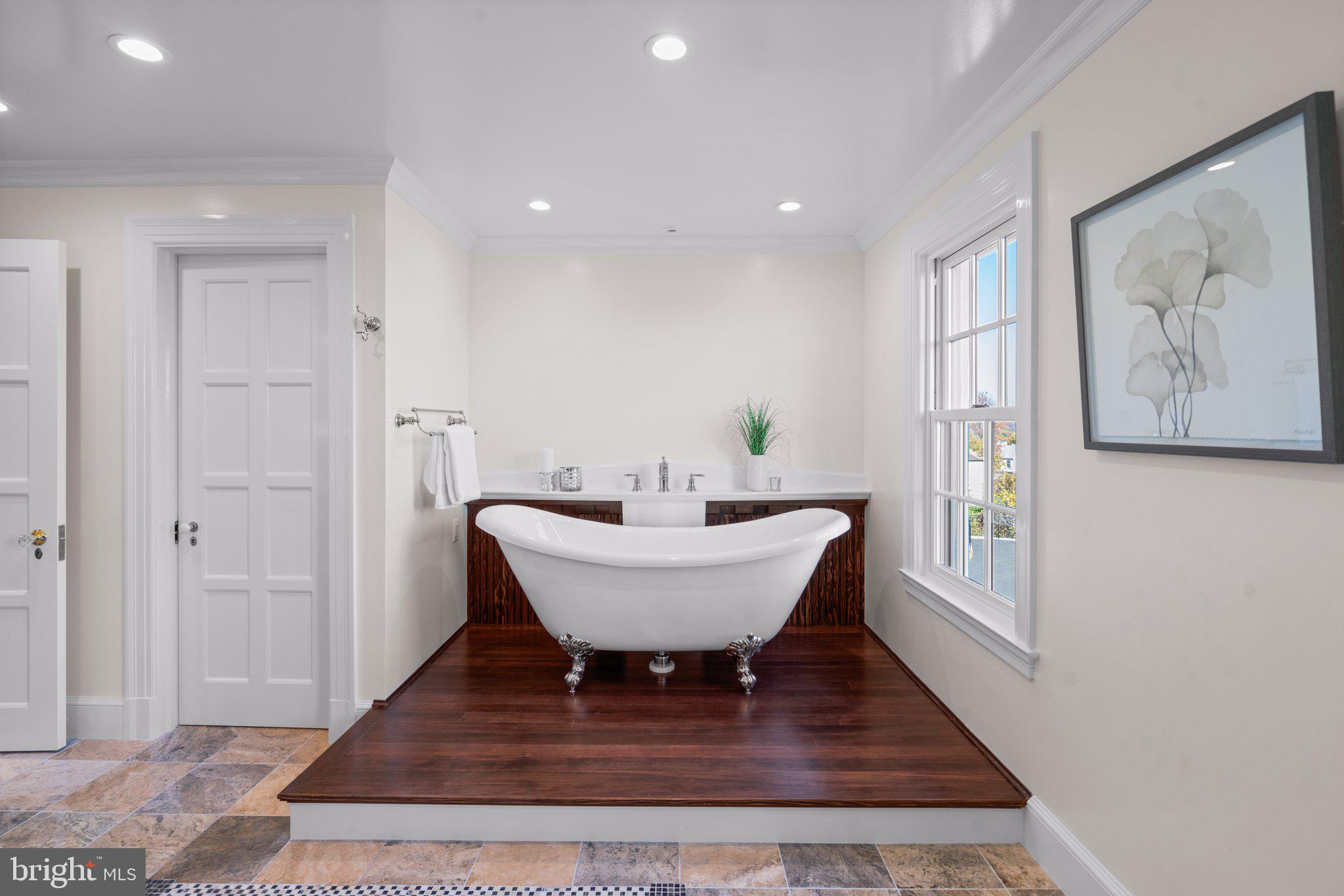 CATONSVILLE - Residential