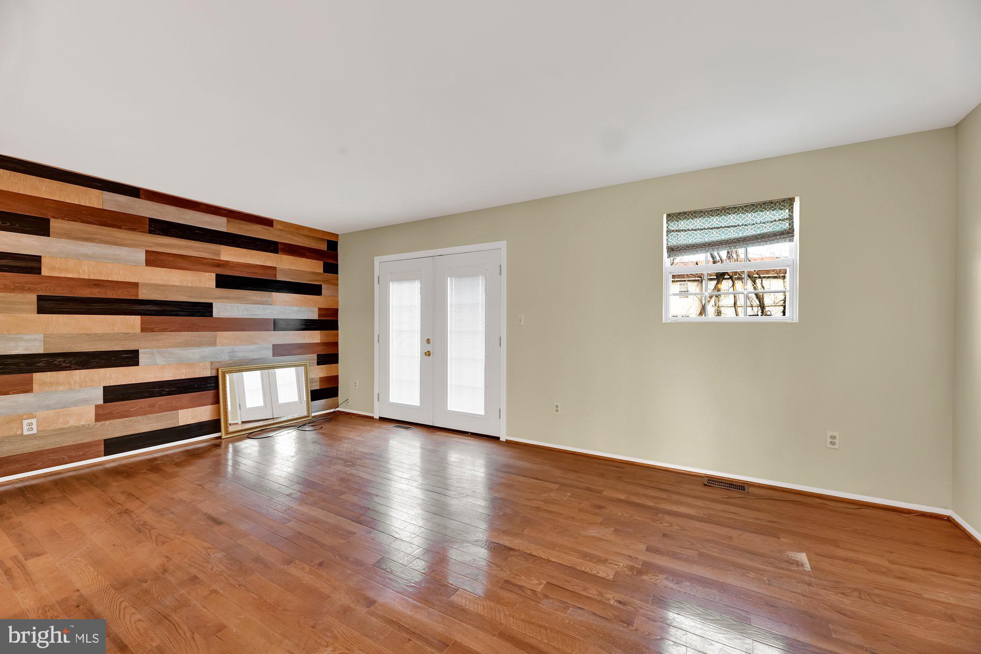 WOODSHIRE VILLAGE - Residential