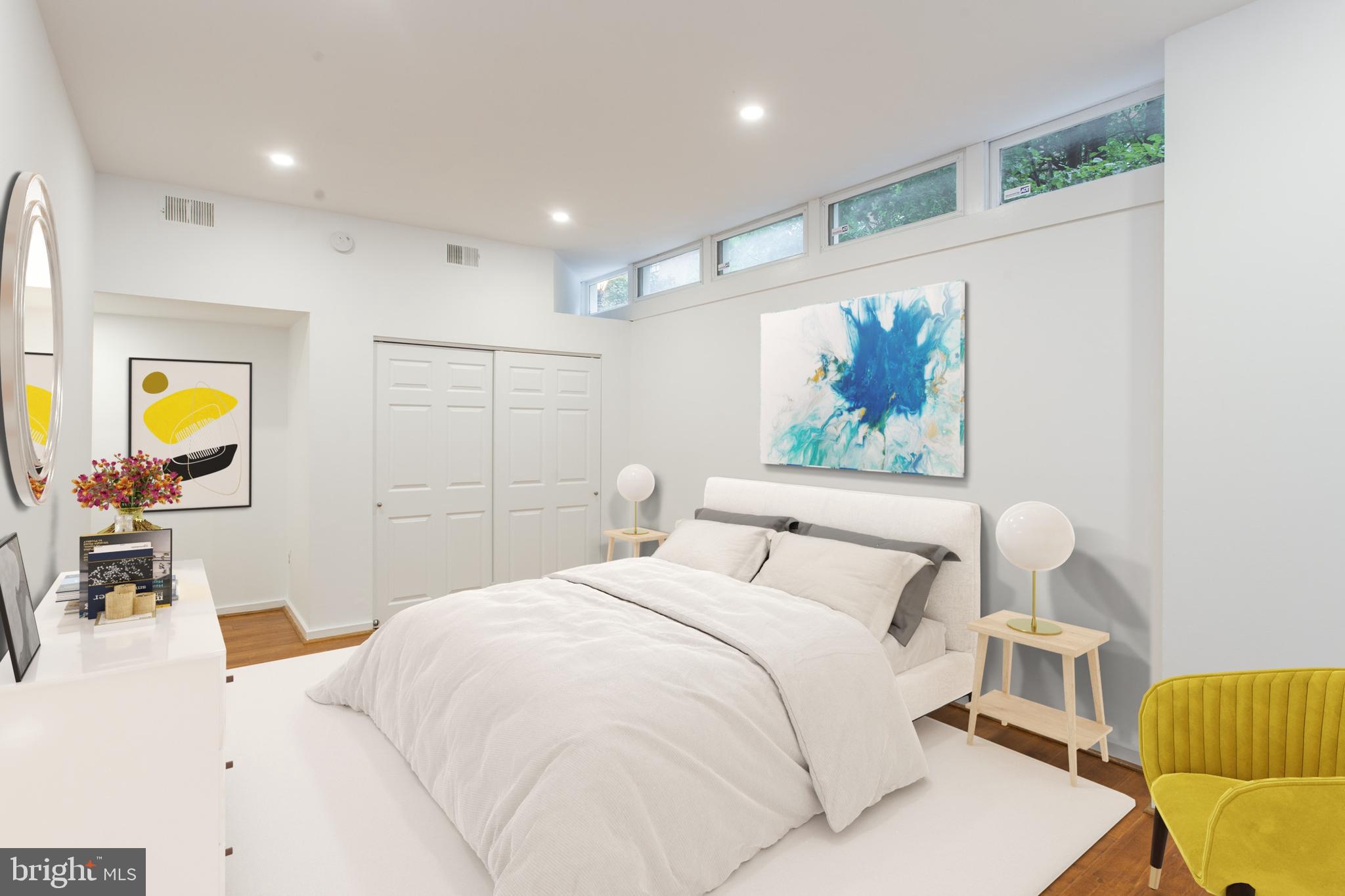 WASHINGTON SQ WEST - Residential