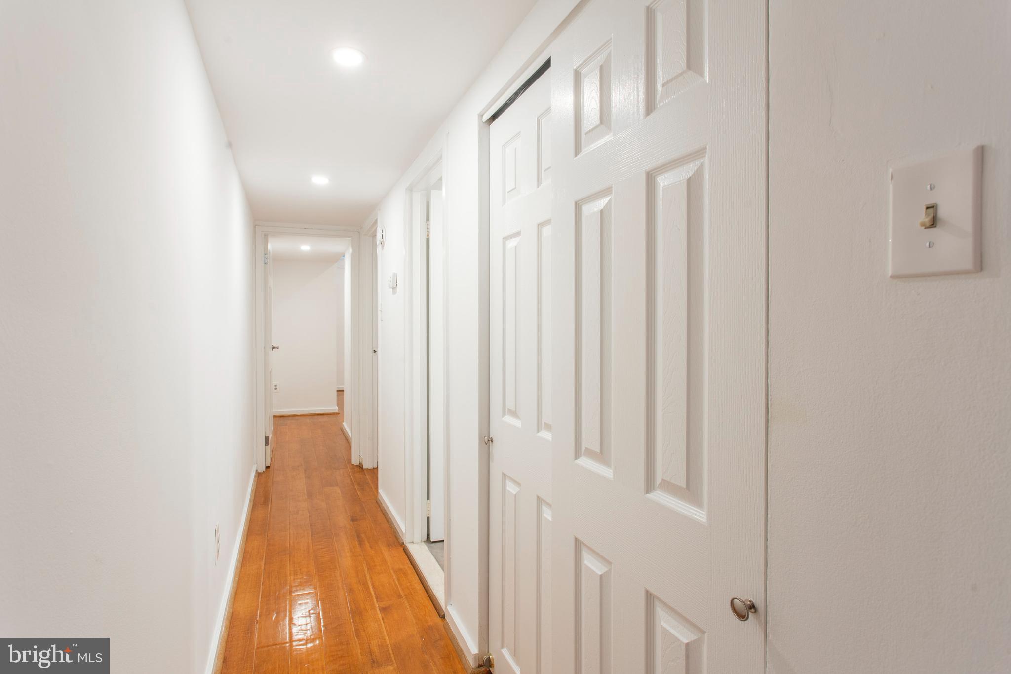 WASHINGTON SQ WEST - Residential