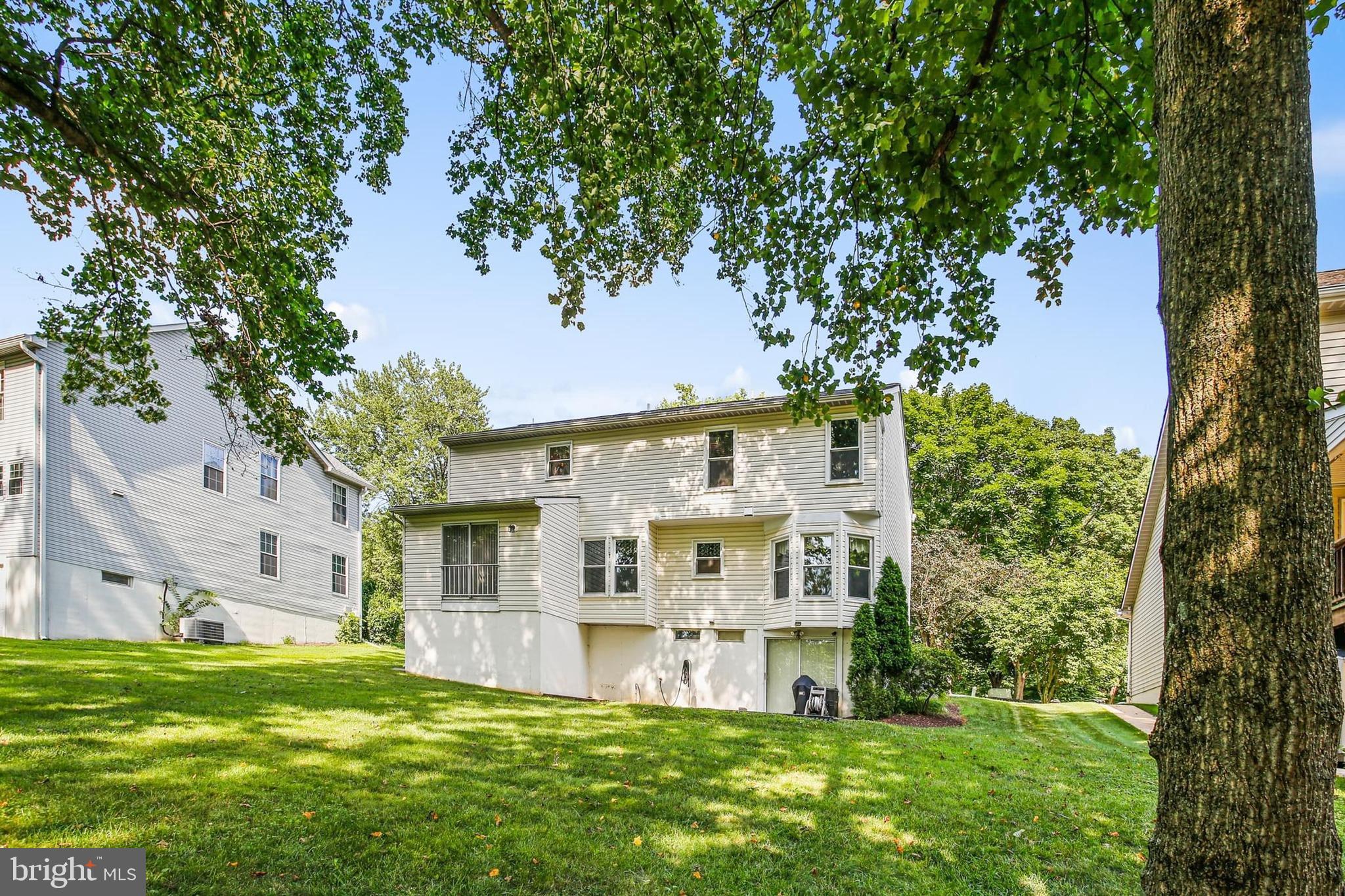 HUNTINGTON - Residential