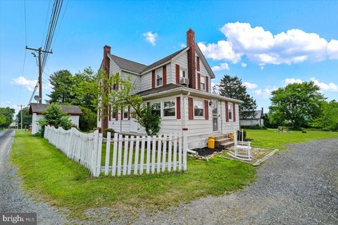 7590 POHOPOCO ROAD KUNKLETOWN PA 18058