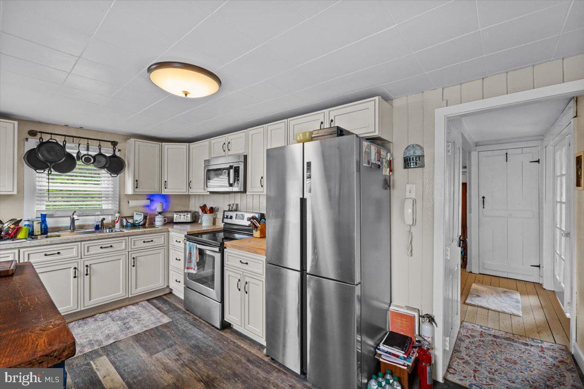 NOT IN A DEVELOPMENT - Residential