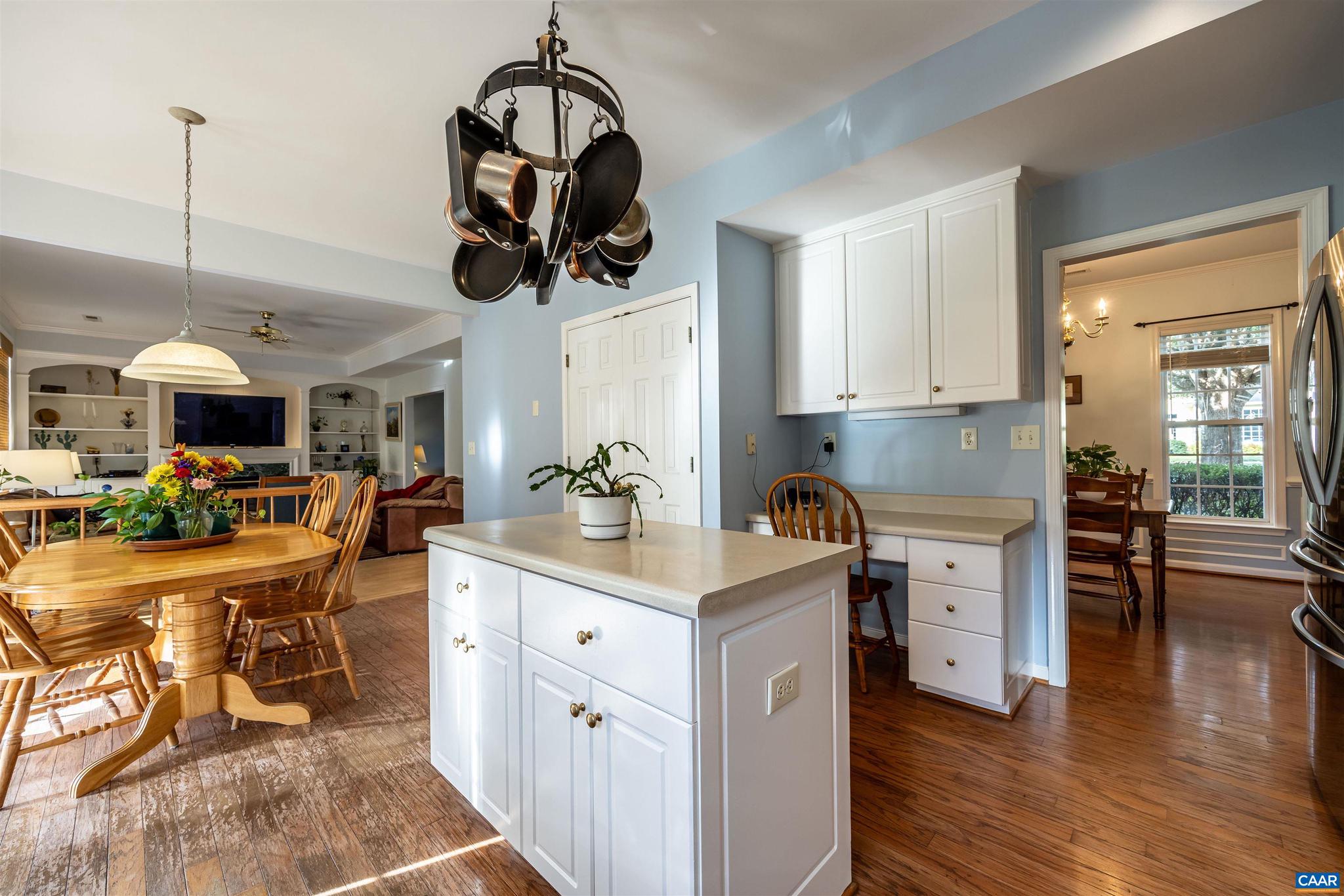 GRAYROCK - Residential