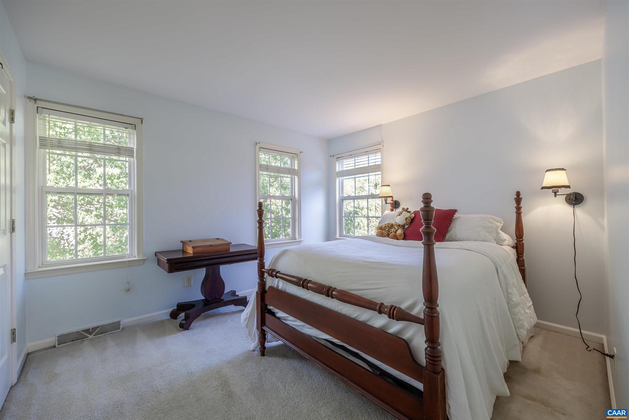 GRAYROCK - Residential