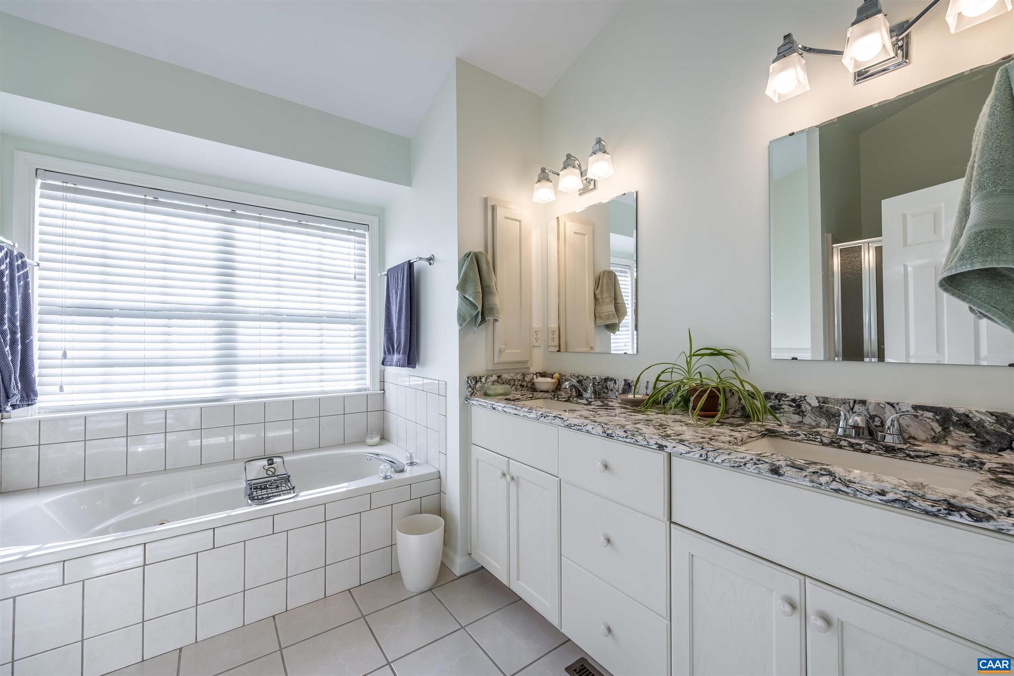 GRAYROCK - Residential