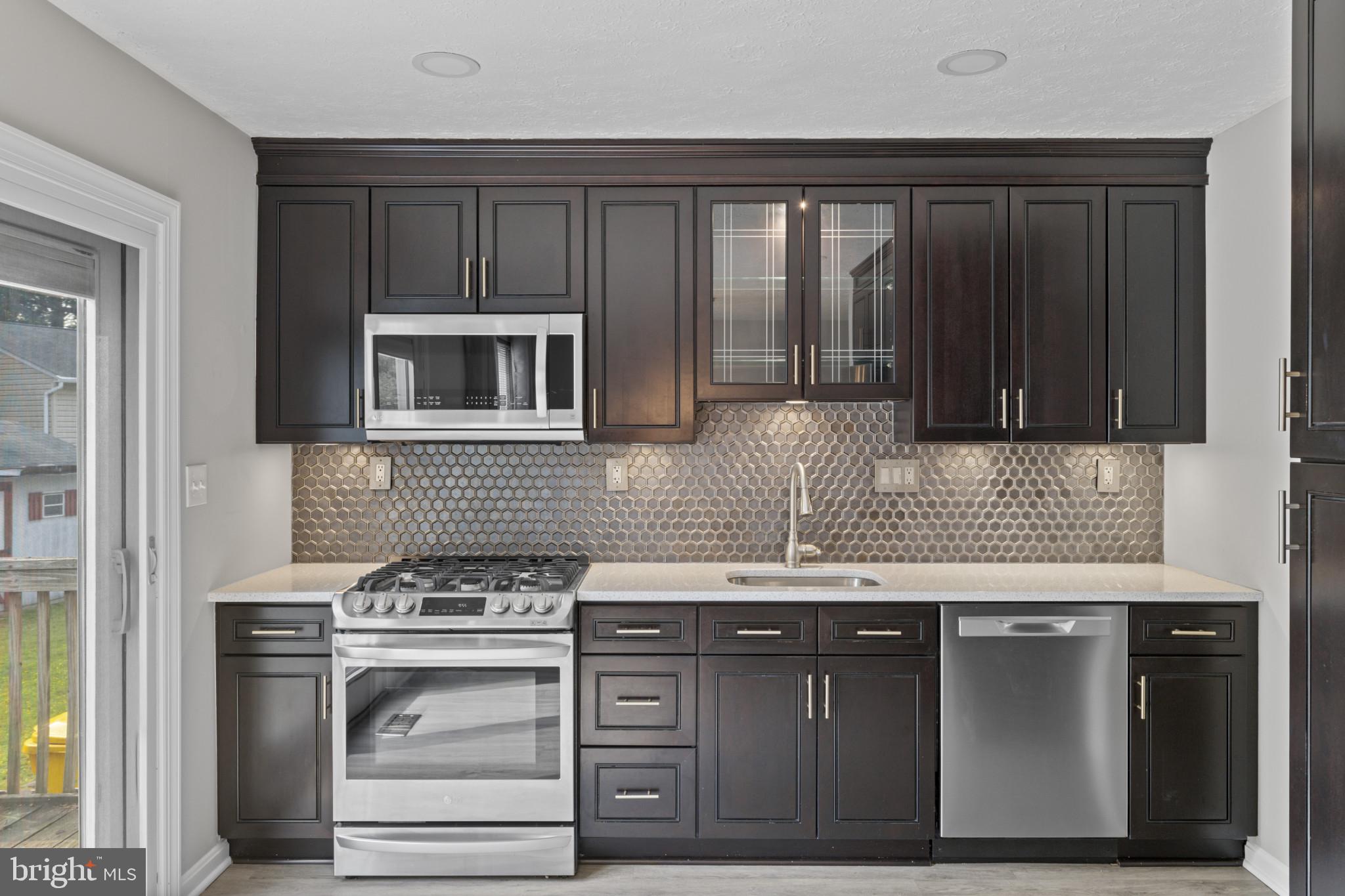 TREVOR WOODS - Residential