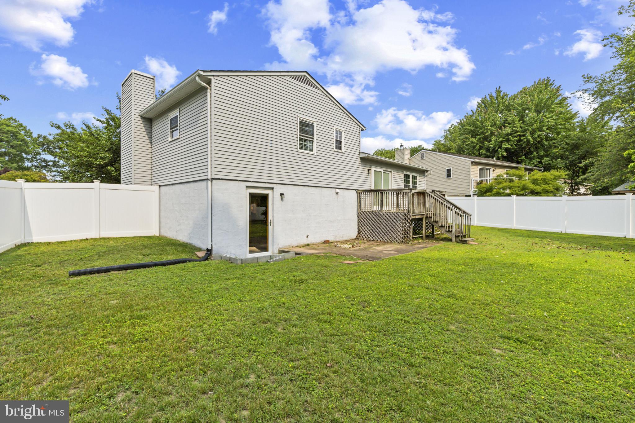 TREVOR WOODS - Residential