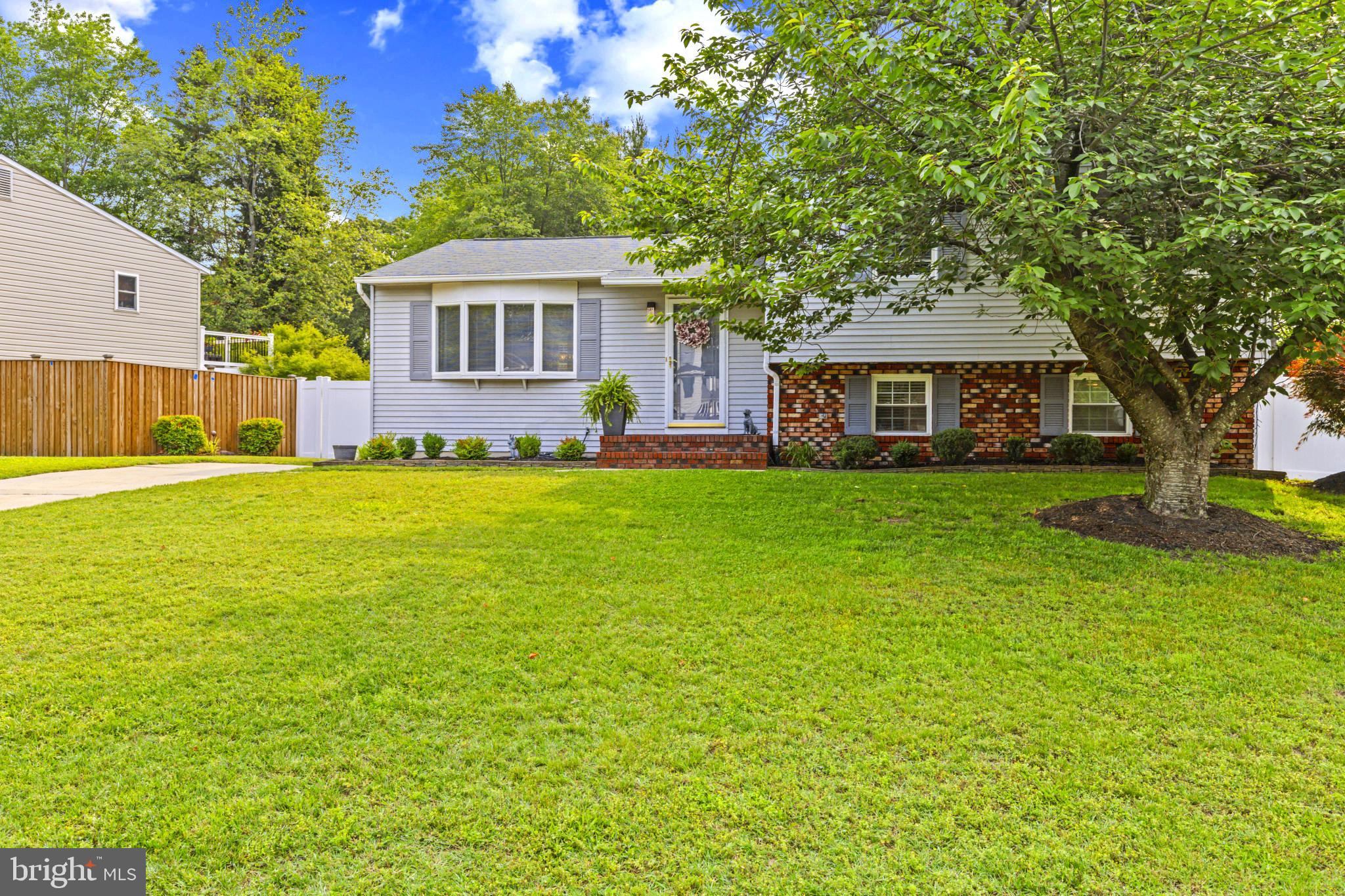 Don't Miss Your Chance to See the 4 Levels of Living Space that this Home Gives You to Enjoy! Located at the end of a Desirable Quiet Cul De Sac. Main Floor boasts an Open Floor Plan w/Living room, Dining room and Updated Kitchen. Upper Level provides you w/3 Bedrooms and 2 Full Baths. 1st Lower Level includes laundry/half bath & family room area with a gas Fireplace perfect for entertaining or cozying up to relax year round. 2nd Lower Level is full of potential w/plenty of room for you to finish in your style for more living space or keep the bonus extra storage area. Enjoy cookouts, yard games or whatever your heart desires in this Large Flat fully fenced back yard. Hot Water Heater and HVAC installed in 2021.
Schedule your showing today!