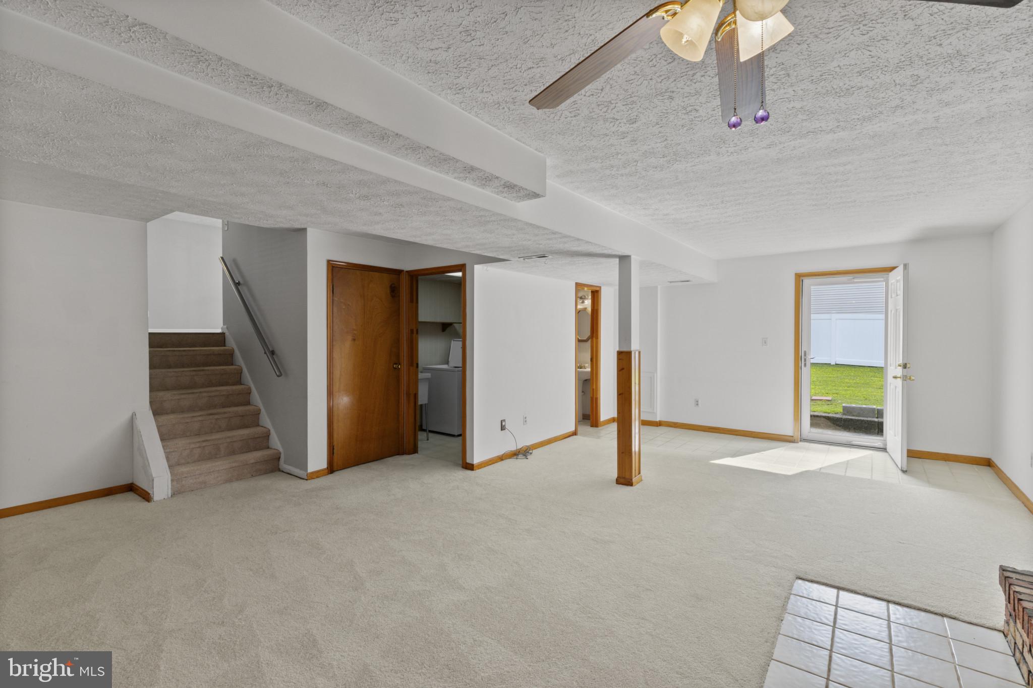 TREVOR WOODS - Residential