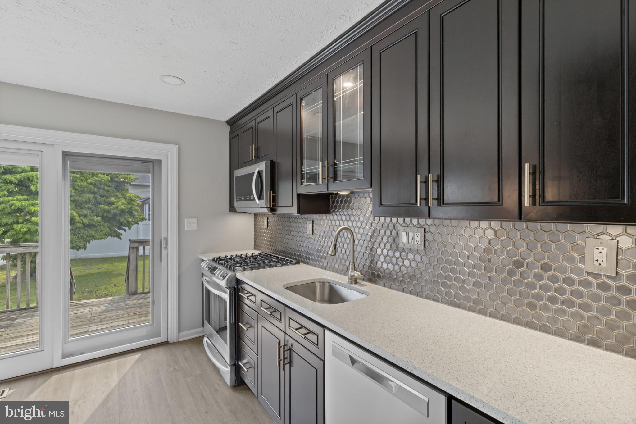 TREVOR WOODS - Residential