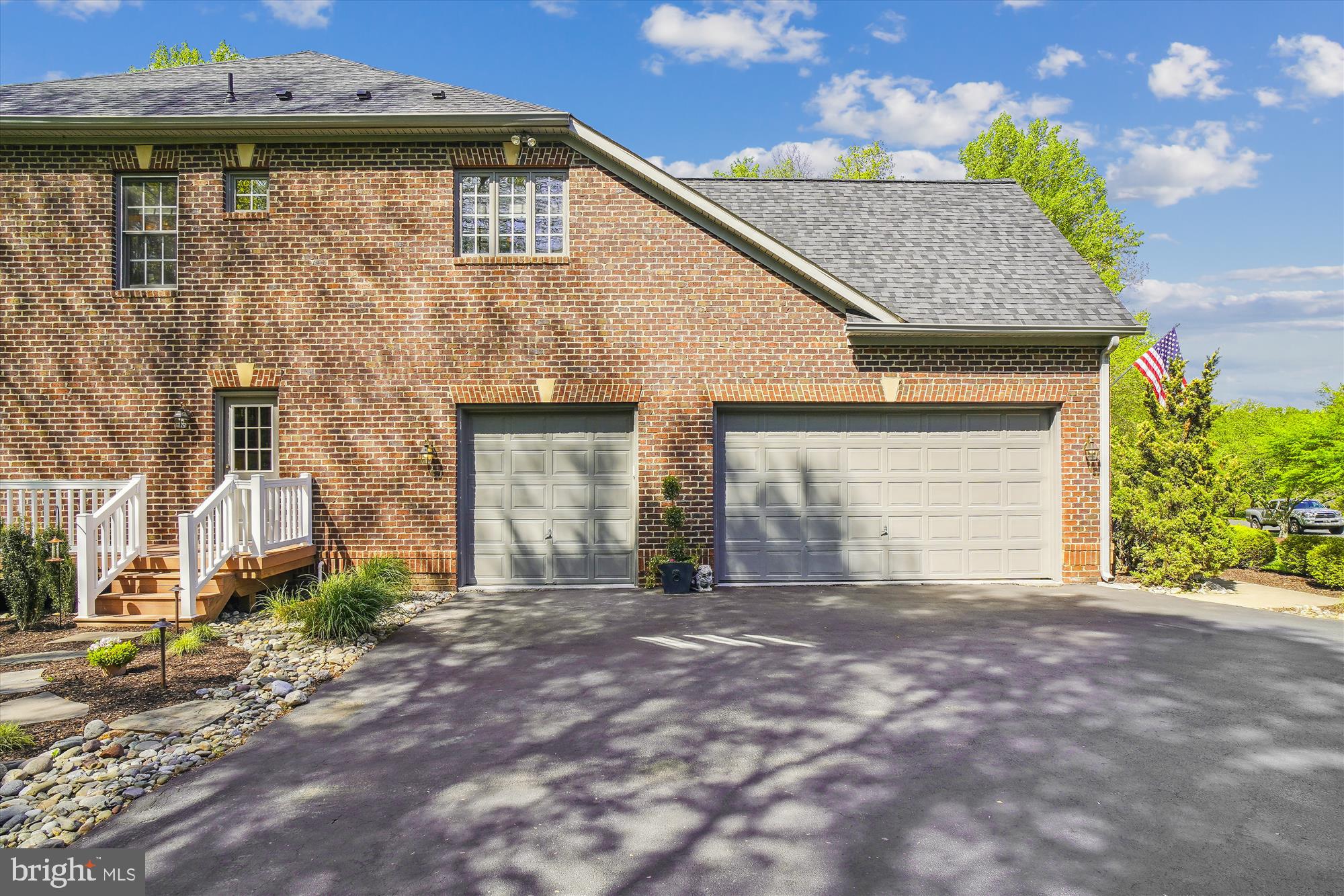 HAWLINGS RIVER ESTATES - Residential