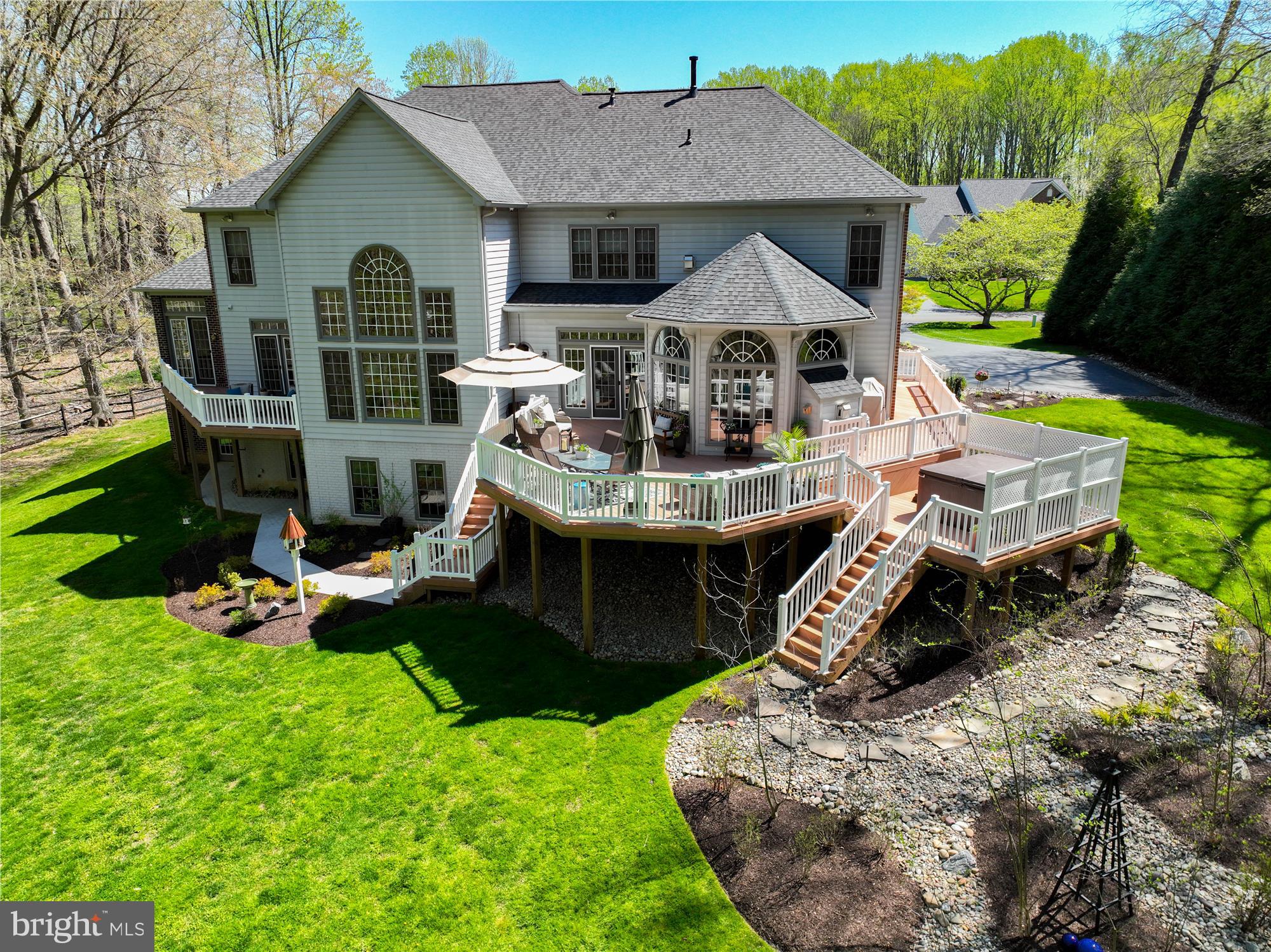 HAWLINGS RIVER ESTATES - Residential