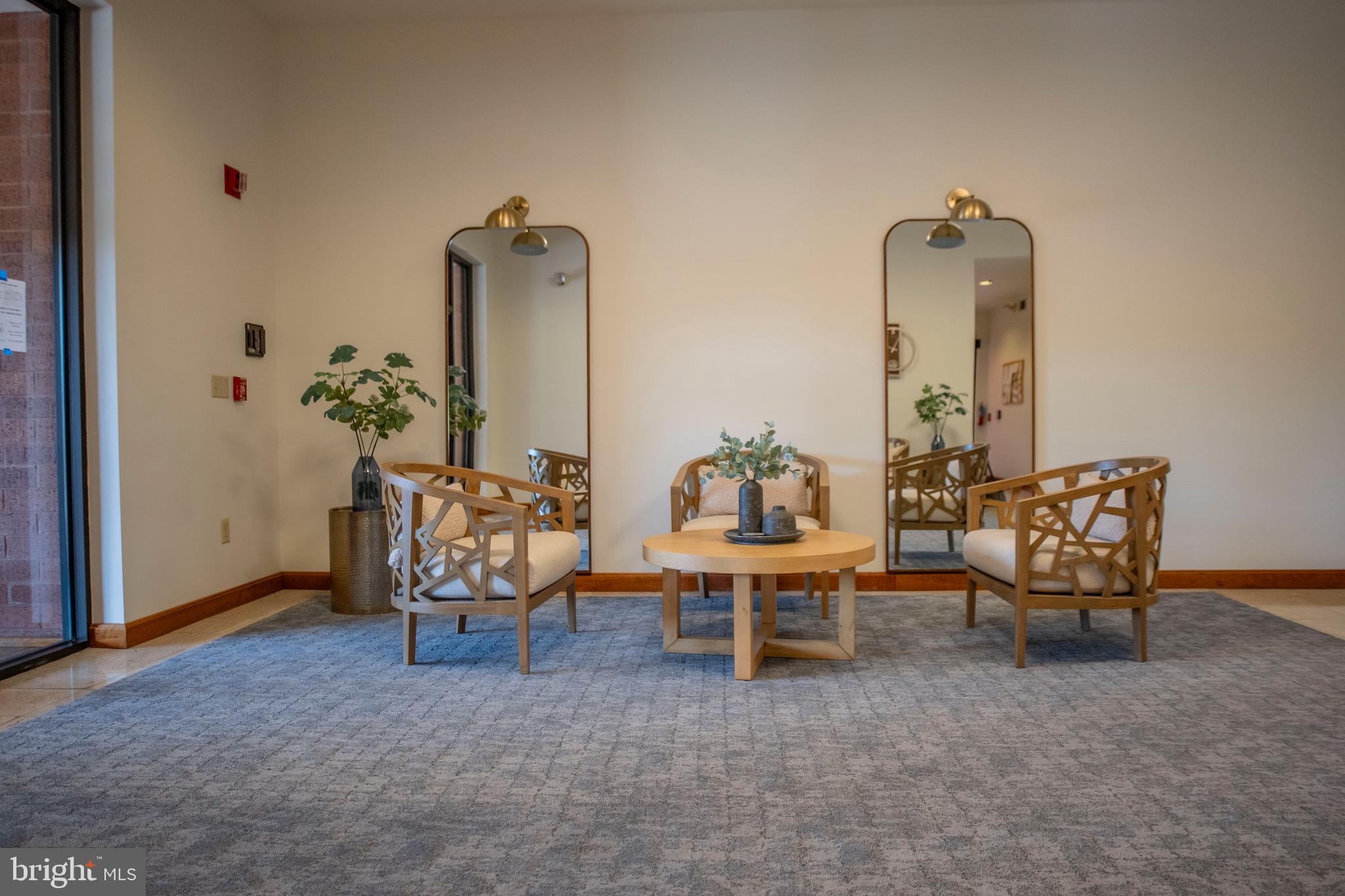 455 WINDMERE DRIVE LLC