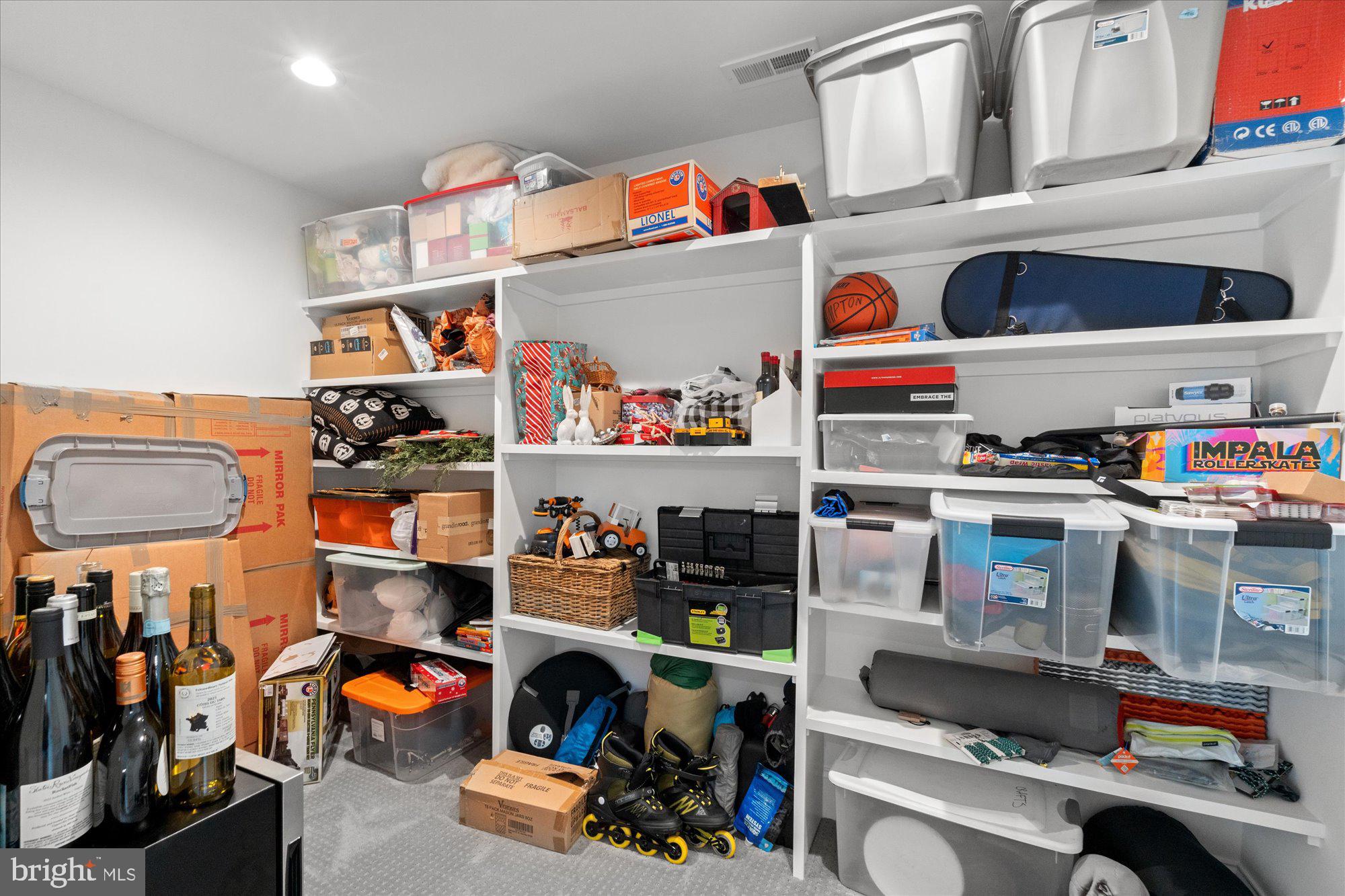 CHESTERBROOK GARDENS - Residential