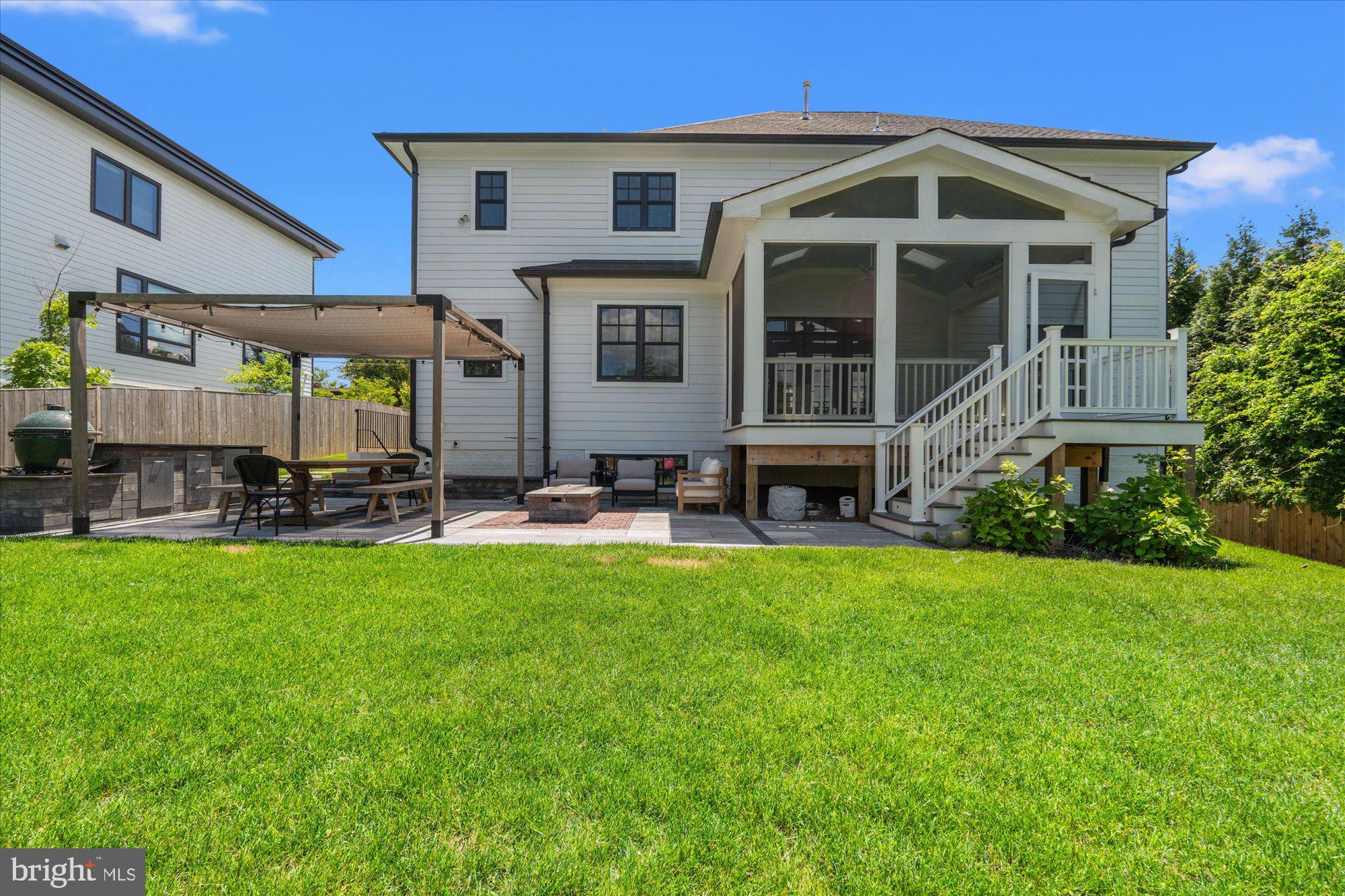 CHESTERBROOK GARDENS - Residential