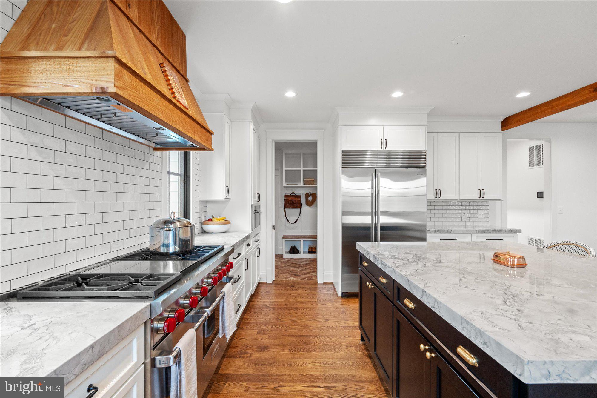 CHESTERBROOK GARDENS - Residential