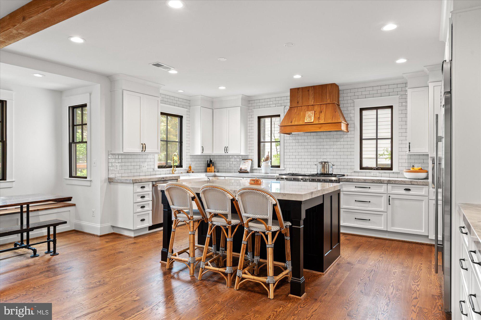 CHESTERBROOK GARDENS - Residential