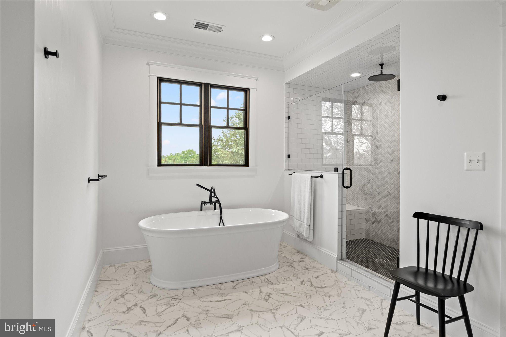 CHESTERBROOK GARDENS - Residential