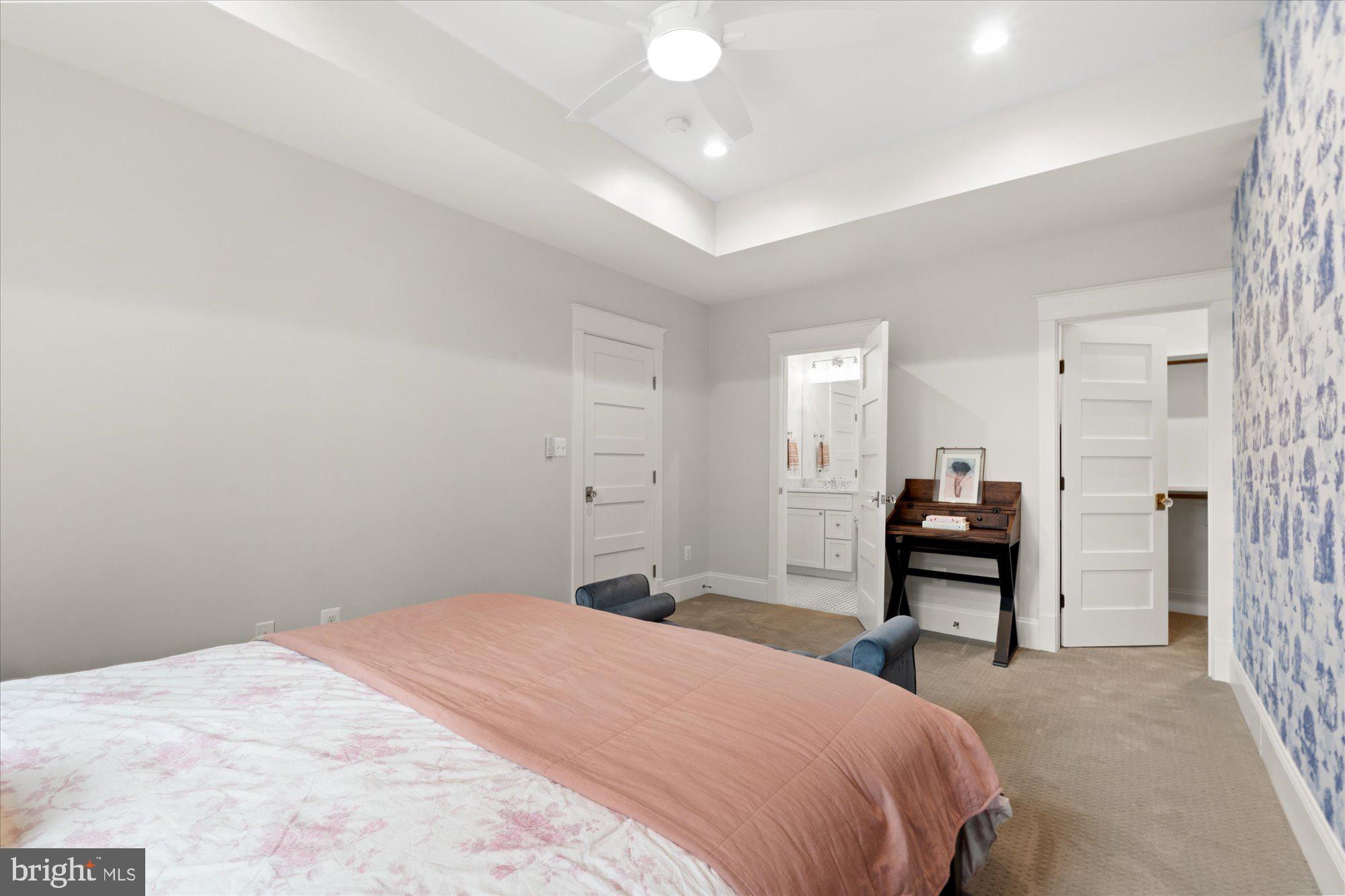 CHESTERBROOK GARDENS - Residential