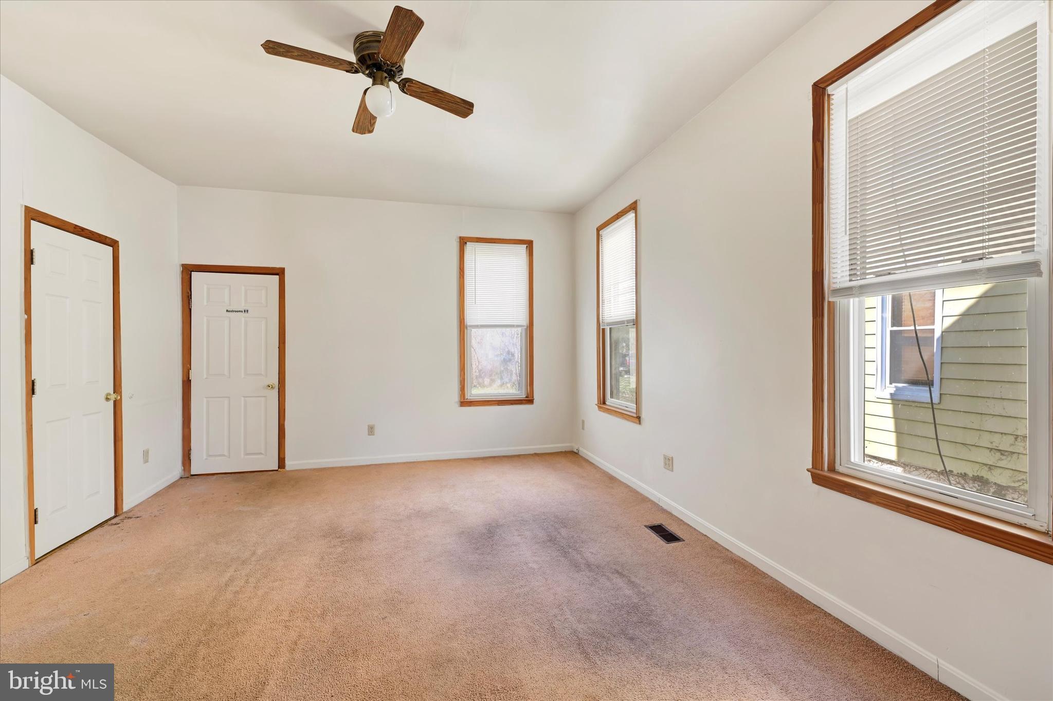 GARDENVILLE - Residential