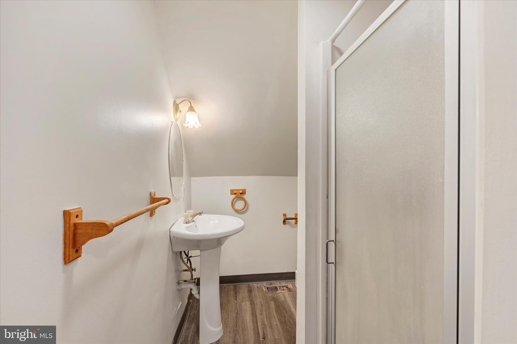 GARDENVILLE - Residential