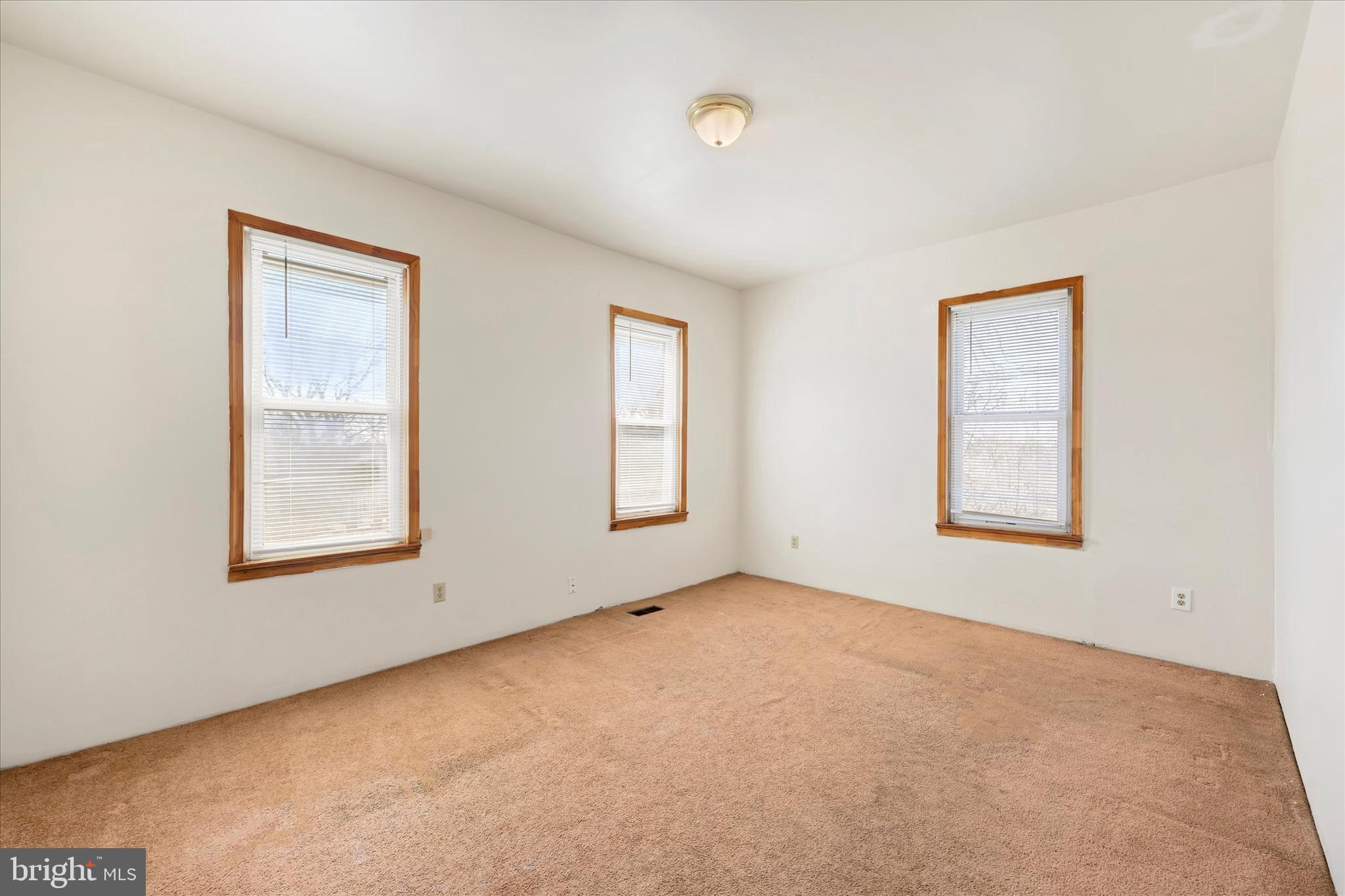 GARDENVILLE - Residential